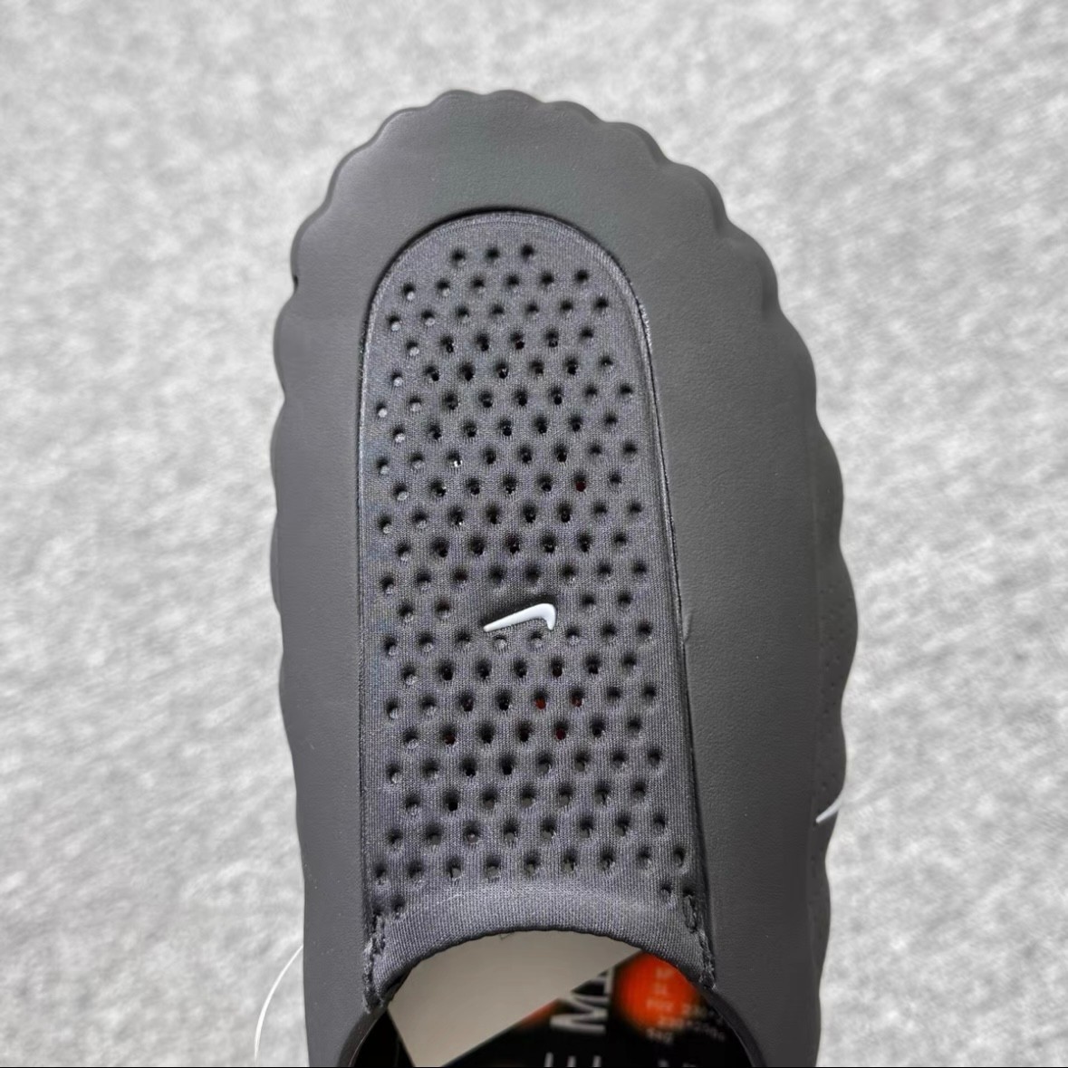 Nike Men’s Mind 001 Black Slippers Slide Mules Pregame