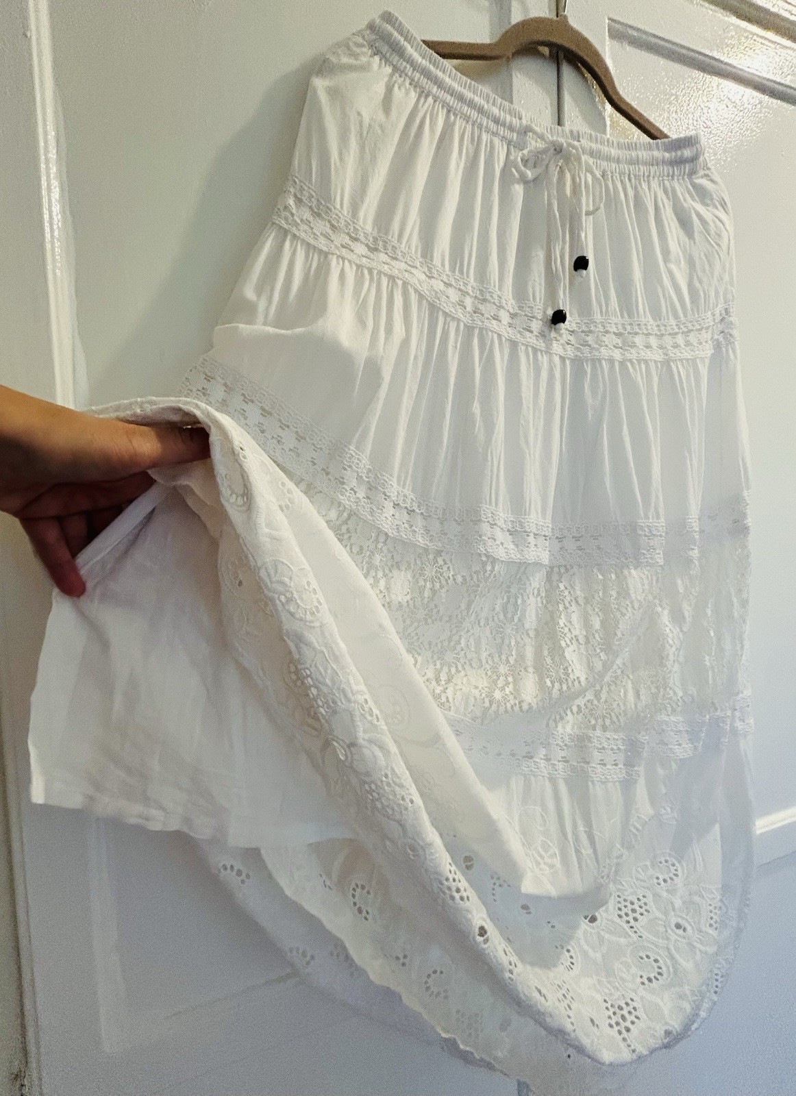 Small/Medium/ Large New White Cotton Eyelet Lace Tiered Aline Skirt Lined