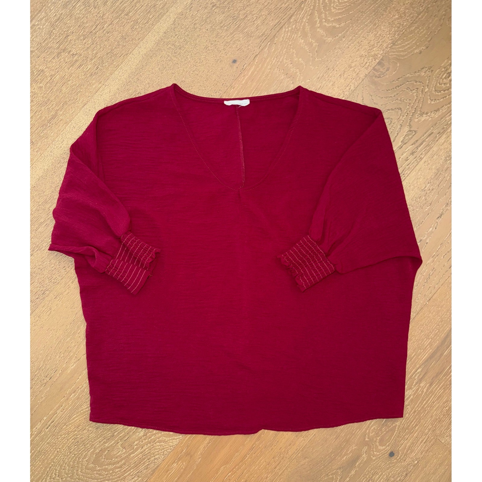 ee:some Burgundy V-Neck Batwing Sleeve Smocked Cuff Blouse Top Medium