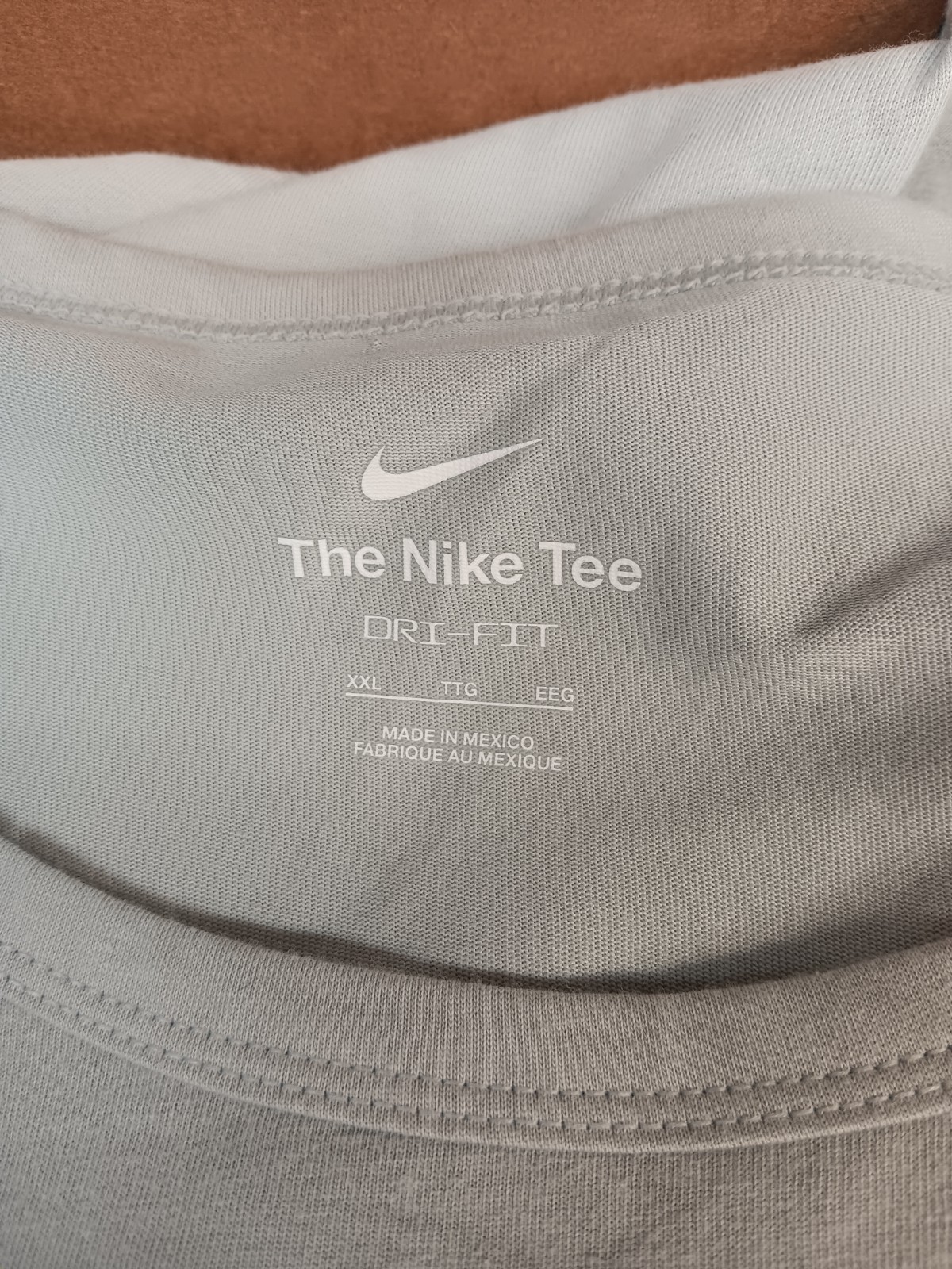 Nike Dri- FIT Tank Top Gray XXL Sleeveless Shirt New with tags.