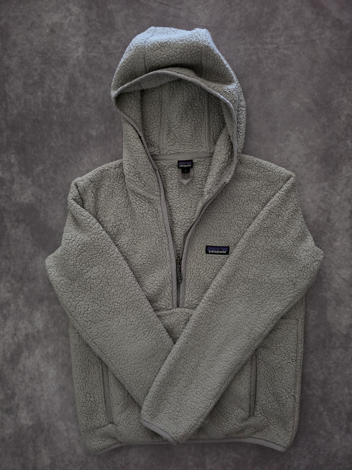 SKU0117 Patagonia Sherpa Fleece Hoodie Women’s Small Gray Half Zip Pullover Cozy