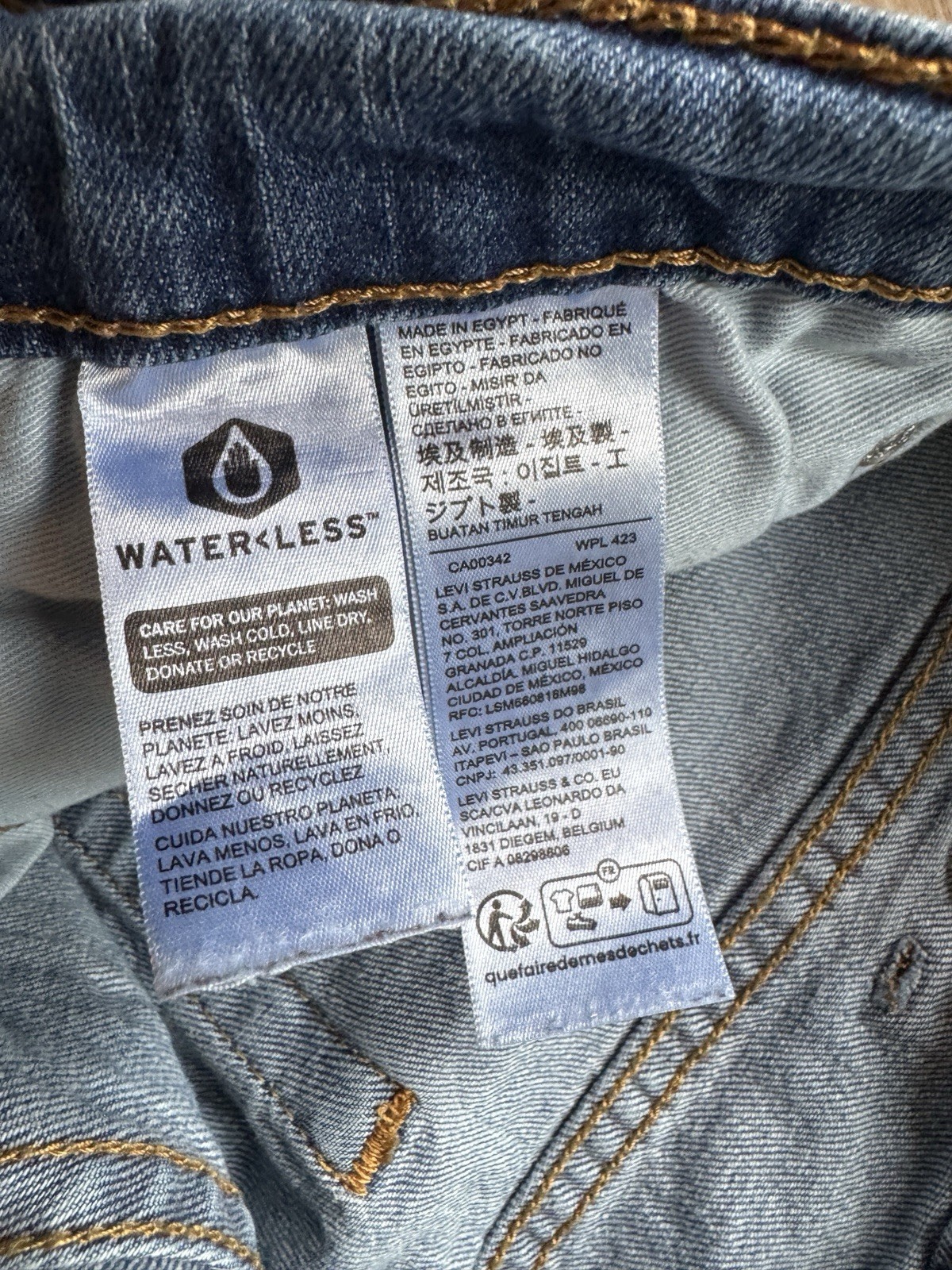Levi’s 541 Athletic Taper Jeans Men’s 40×30 Light Wash Stretch Denim Blue