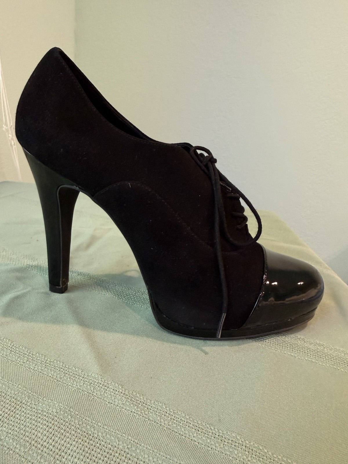 Franco Sarto “Leera” Suede Bootie Size: 10 NIB