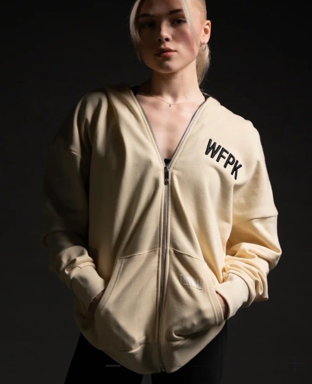 WOLFpak Cream Zip Up Hoodie Medium Oversized WFPK Never Average