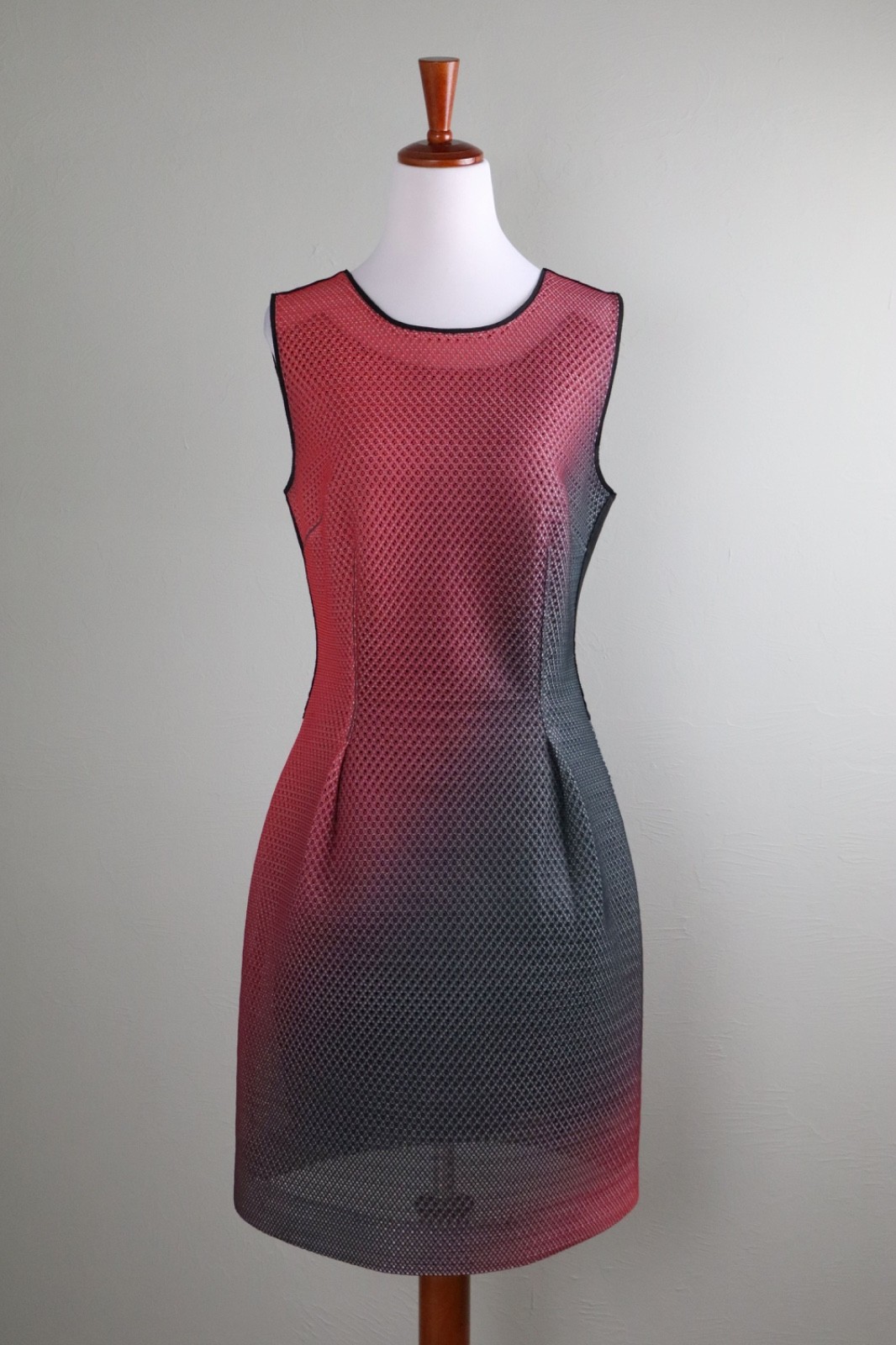 ELIE TAHARI $328 Mesh Ombre Ponte Back Pleated Sleeveless A-Line Dress Size 6