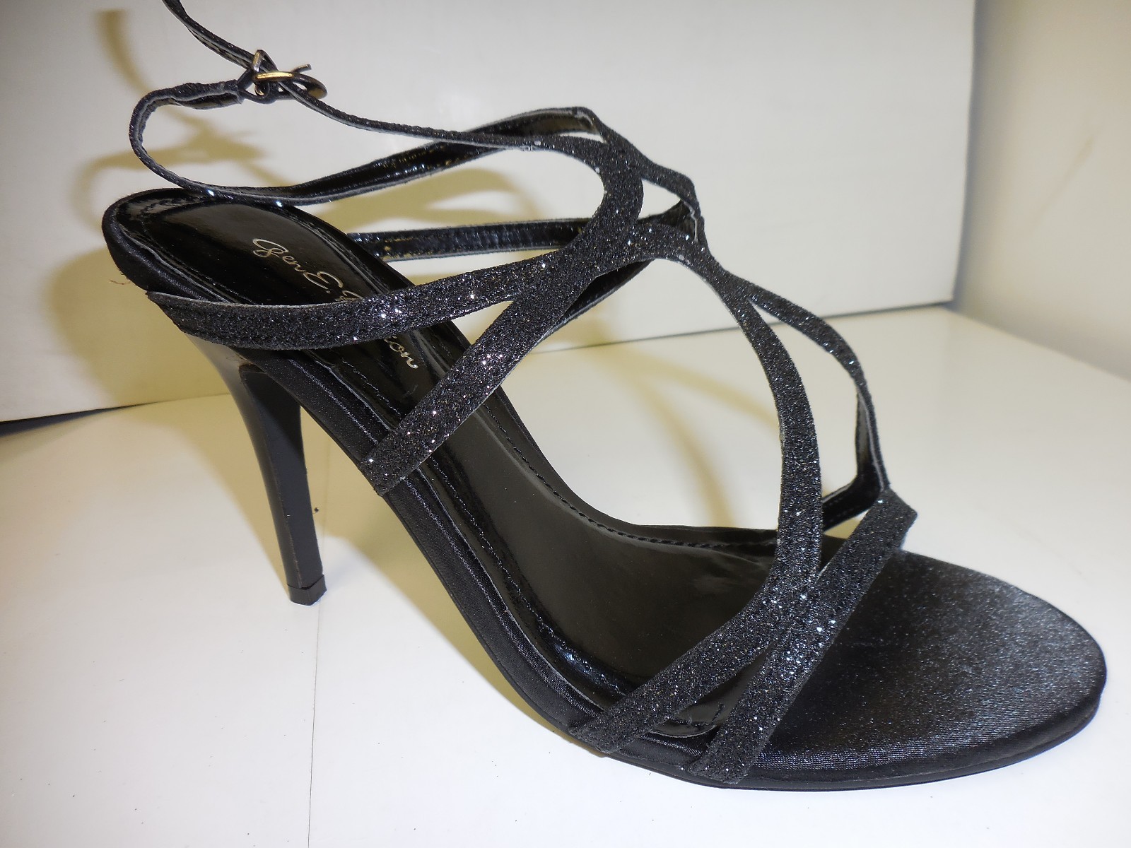 Women’s Black Glitter Diamond Shape Top High Heel Party Shoes Sizes: 5 1/2 – 10