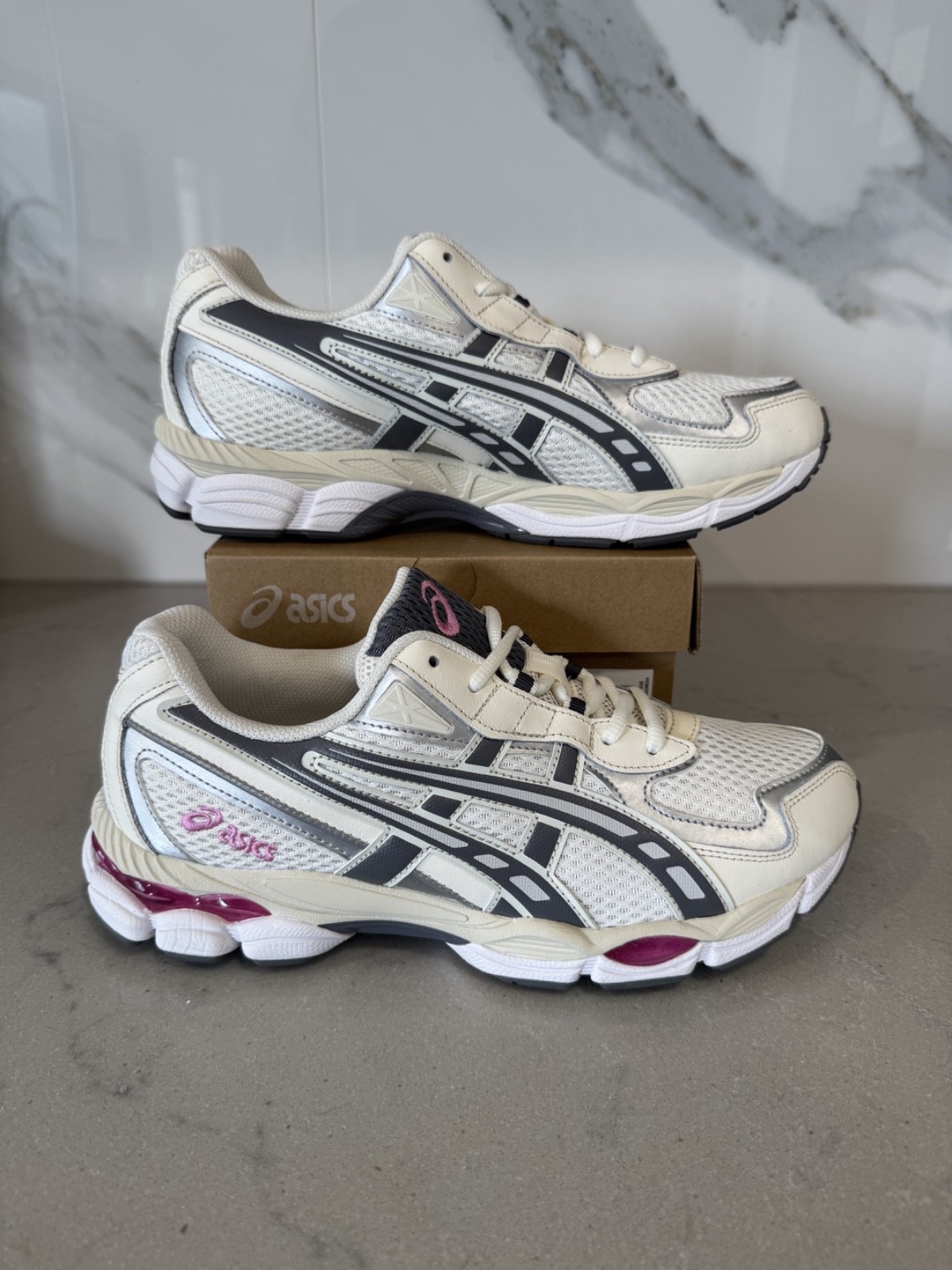 ASICS GEL-NYC 2055 ‘CREAM CARBON’ – SIZE 13 MENS US – BNIB – DEADSTOCK