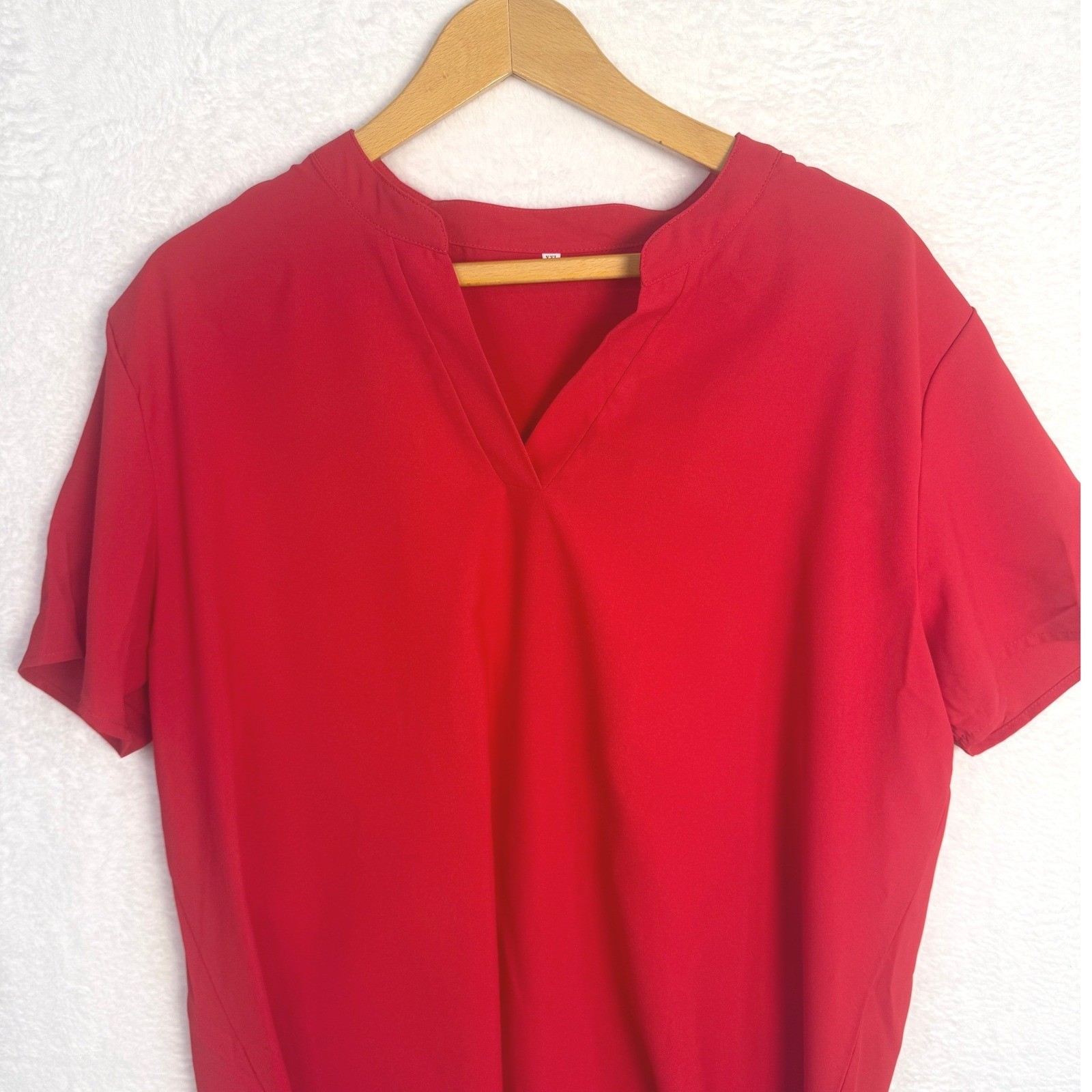 Red Short Sleeve Split V-Neck Blouse XXL High-Low Hem Casual Top NWOT