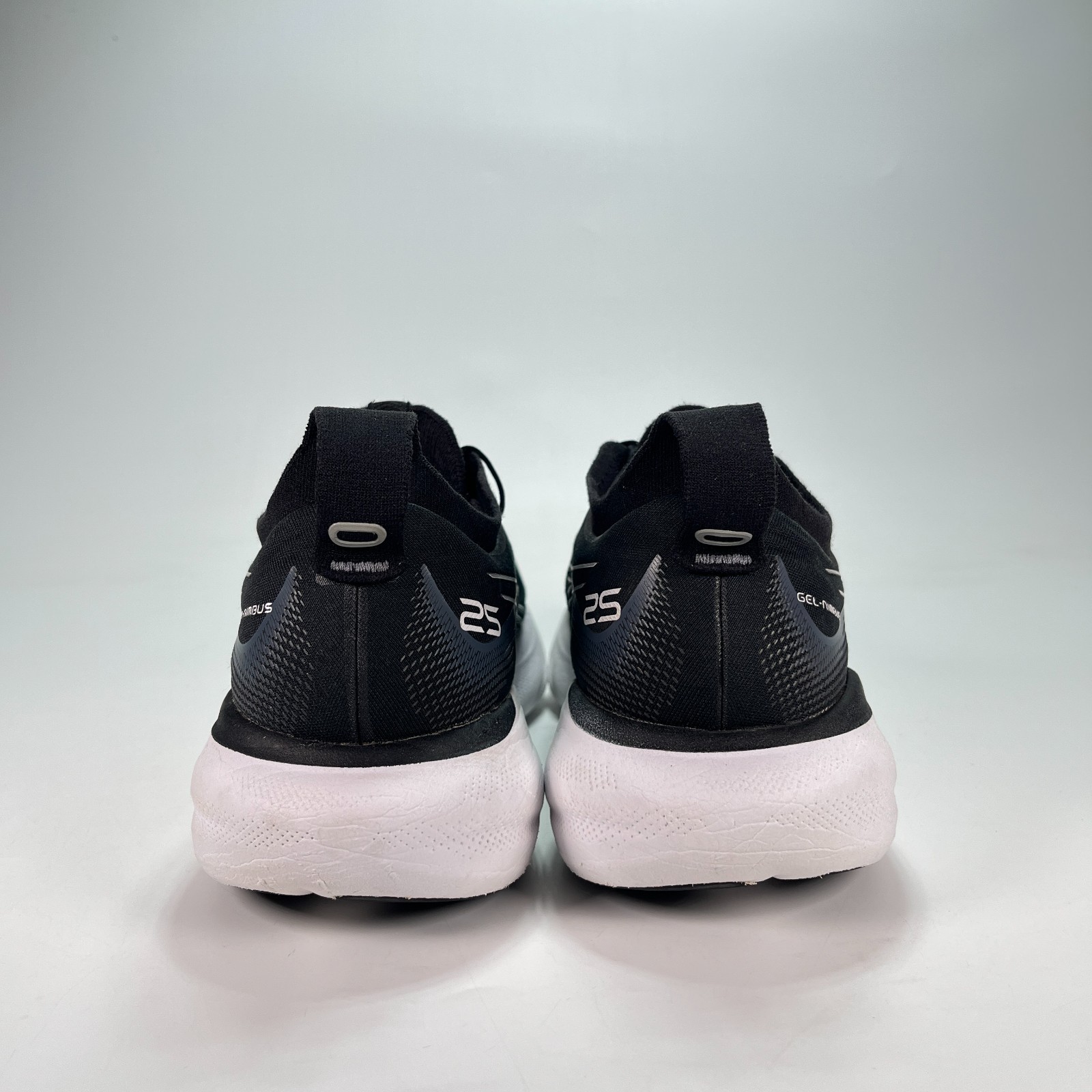 ASICS Gel-Nimbus 25 Black White Athletic Running Shoes 1011B547 Men’s Size 10.5