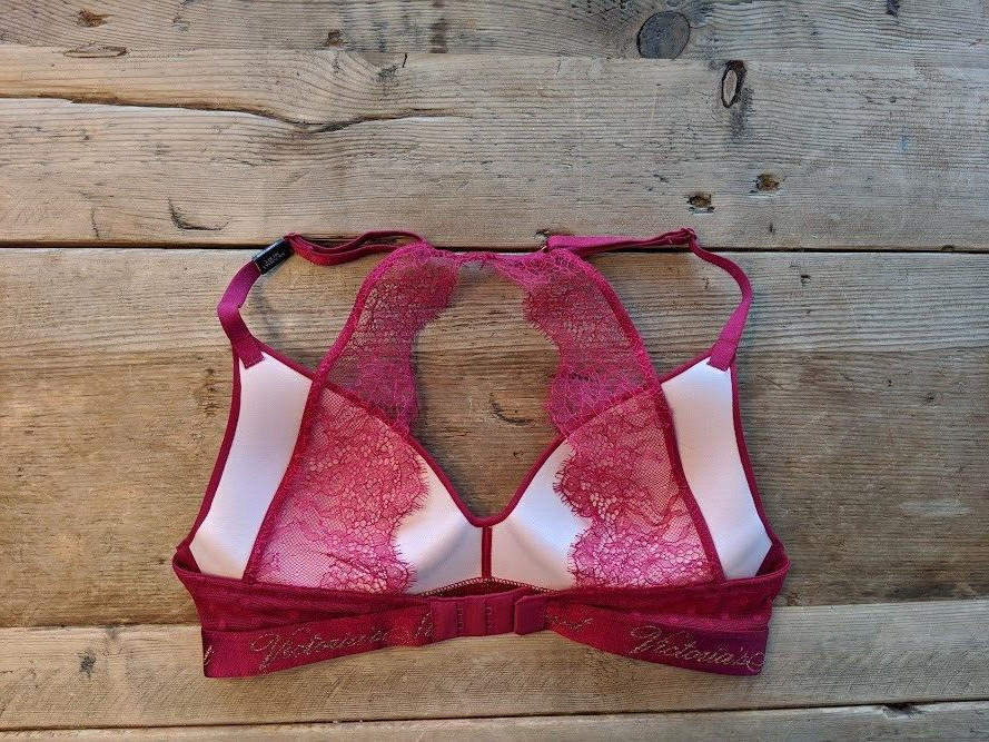 Victoria’s Secret Deep Berry Lace 32DD T-Shirt Lightly Lined Wireless Bra VS