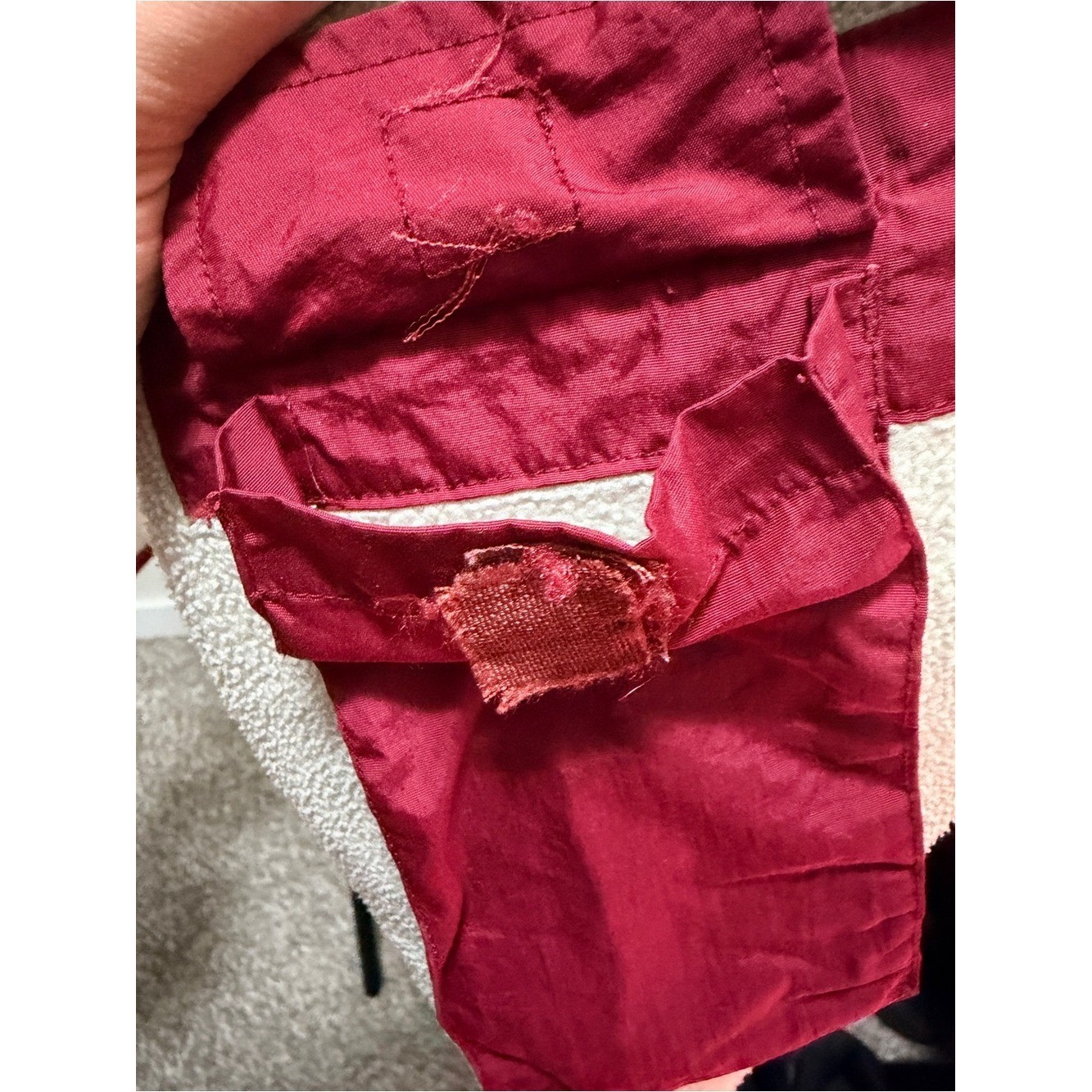 Wilson Y2K Maroon/Red Hooded Jacket with Packable Hood SZ XL