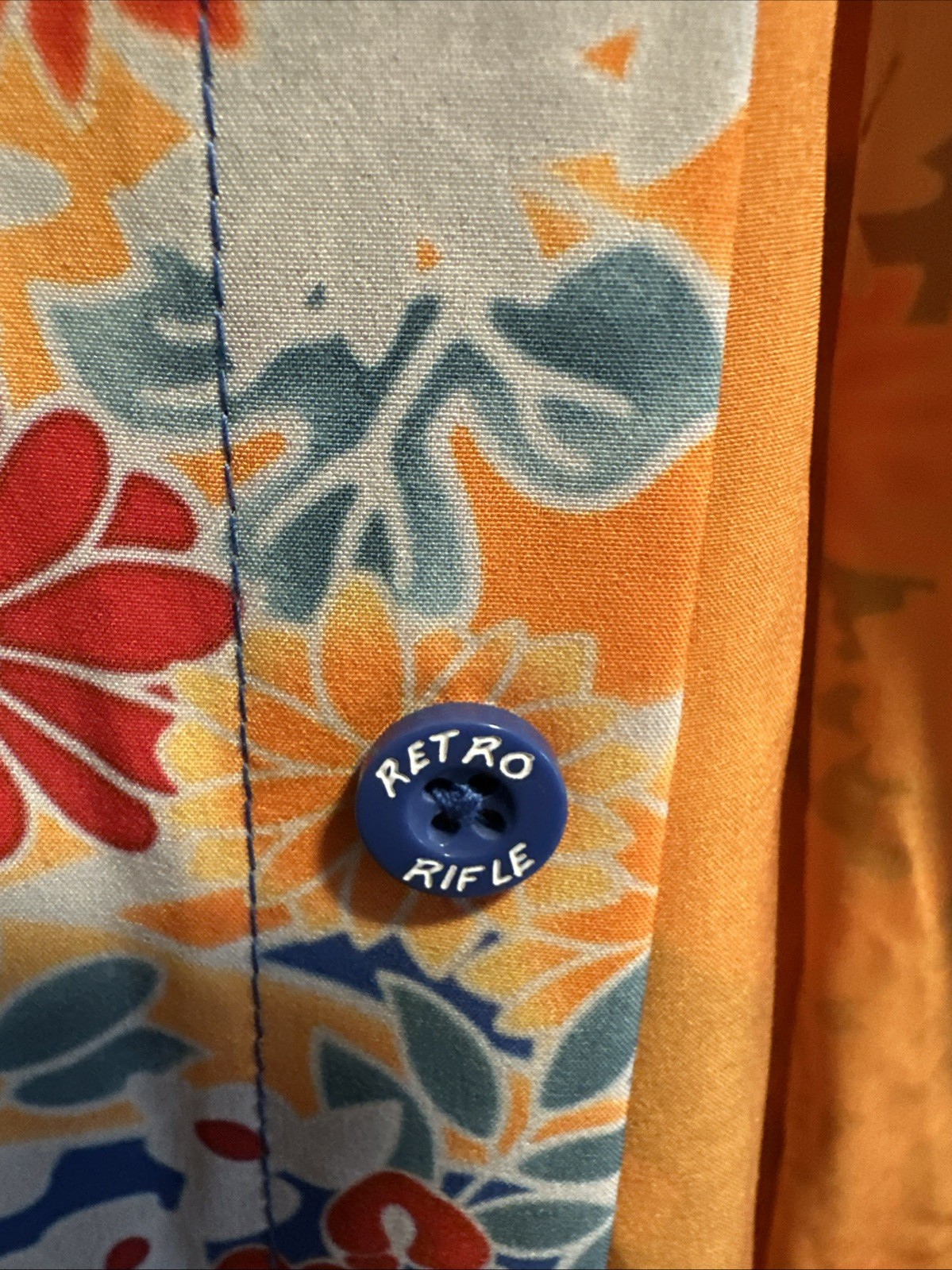 Retro Rifle Shirt Mens 2XL Blue Button Up Romeo Hawaiian