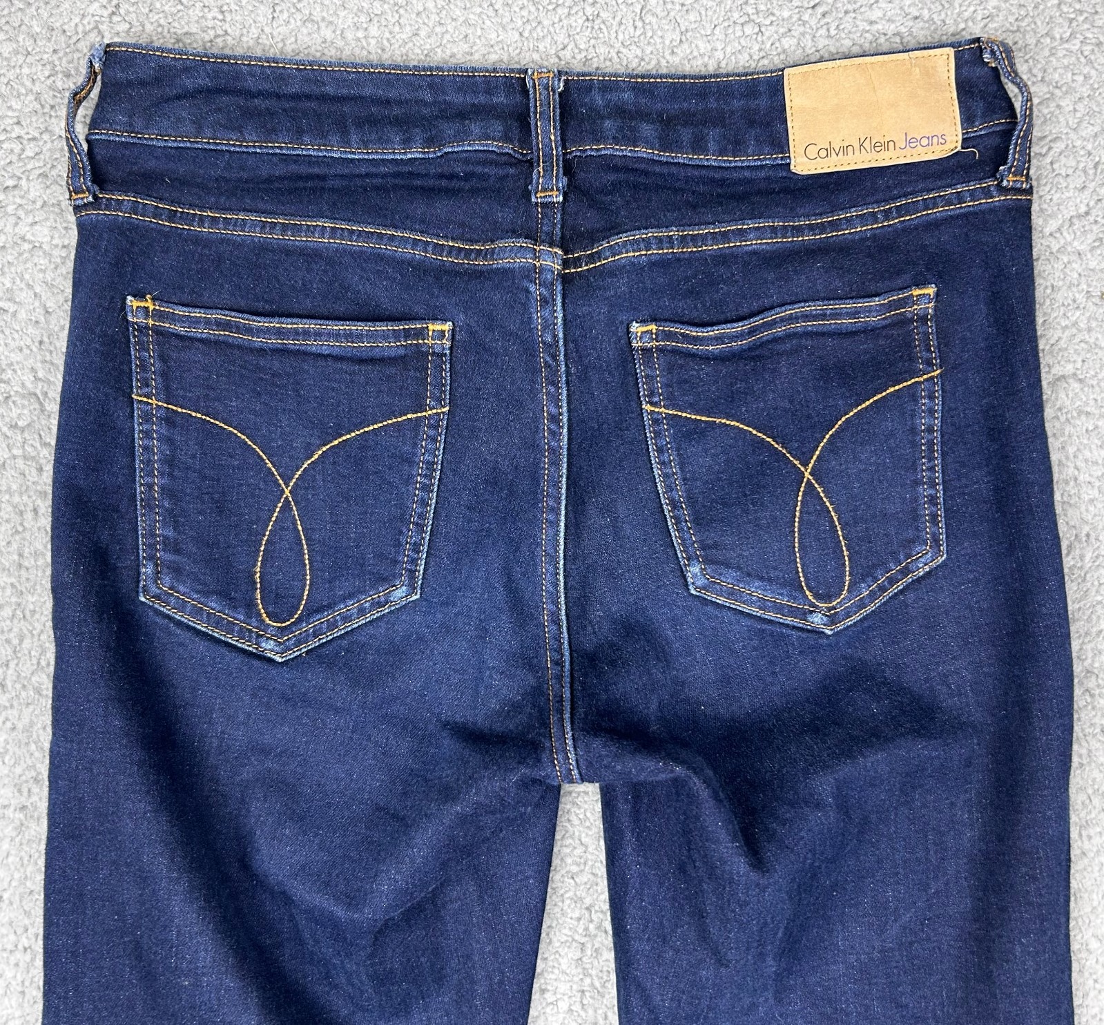 Calvin Klein Skinny Jeans Mens Size 6 Medium Wash Blue Denim 5-Pocket Design