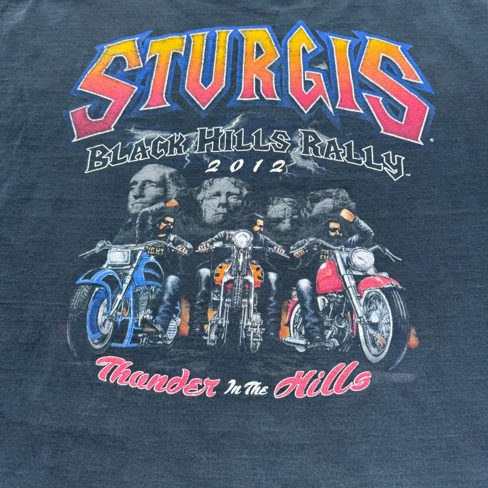 2012 Sturgis Black Hills Rally Thunder in the Hills Graphic Biker T-Shirt – 2XL