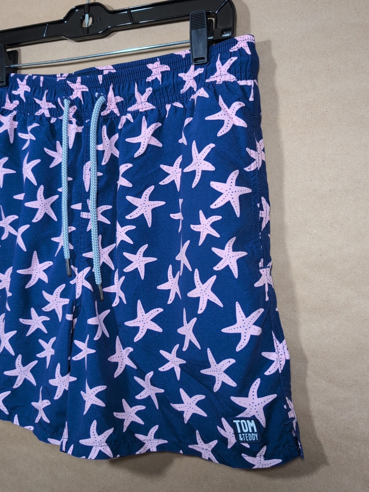Tom & Teddy Men’s Medium Swim Trunks Purple With Pink Starfish Lined, Pockets