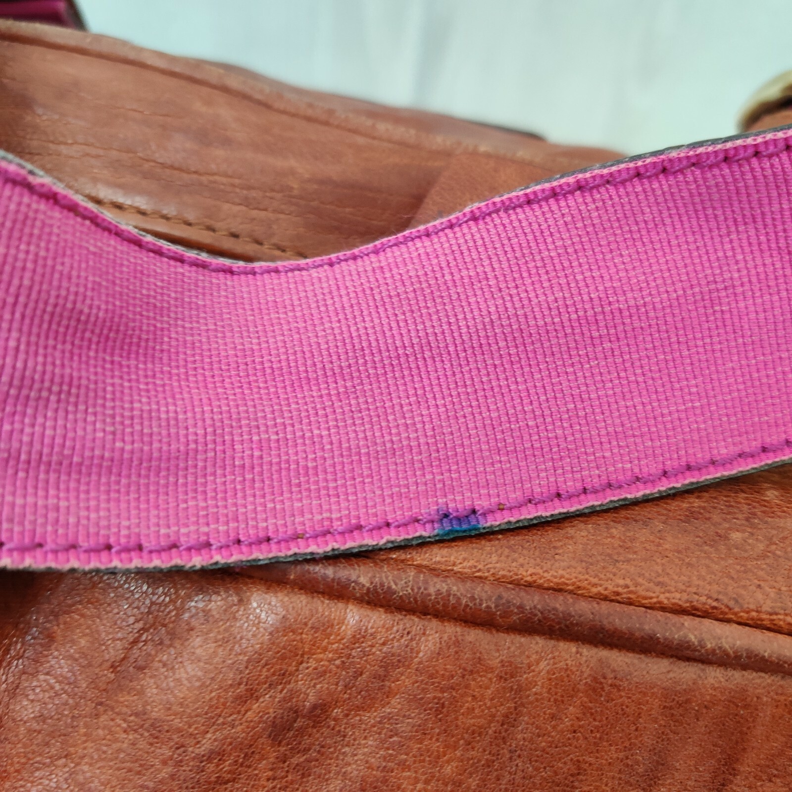 Alessandro Dell Acqua Leather Satchel in Cognac with Fuchsia Trim
