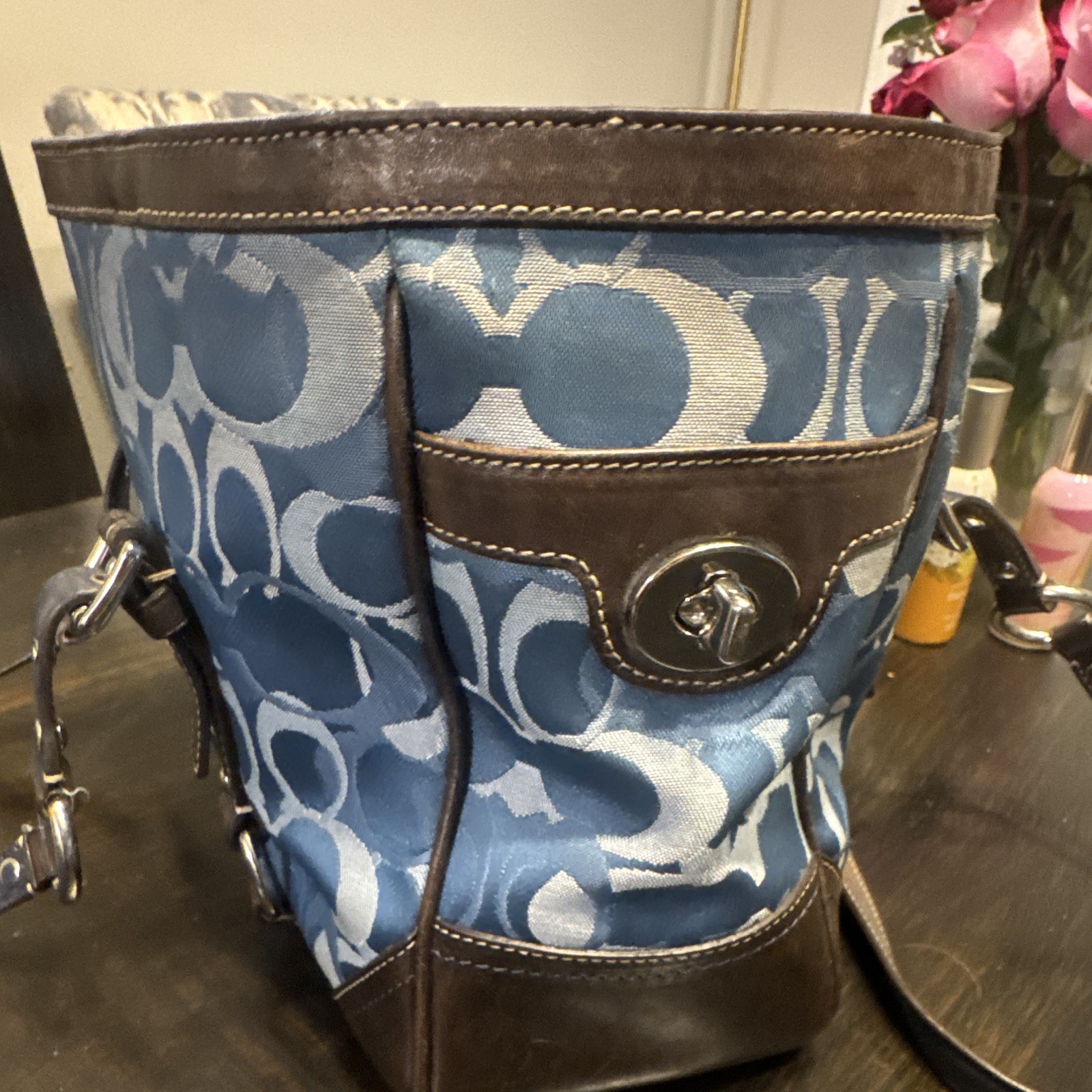 Coach Signature Blue/Brown Medium Tote Shoulder Bag Zip Double Handles Strap