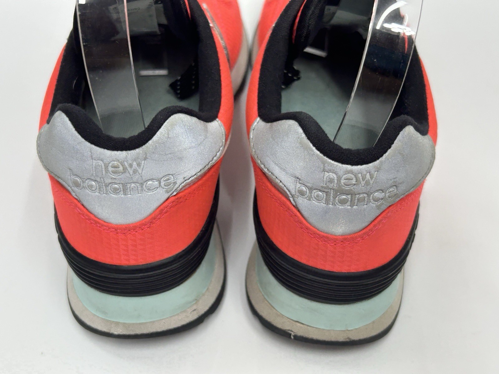New Balance 574 Women’s Shoes Sneakers Size 6 Vivid Coral Running Retro Gym