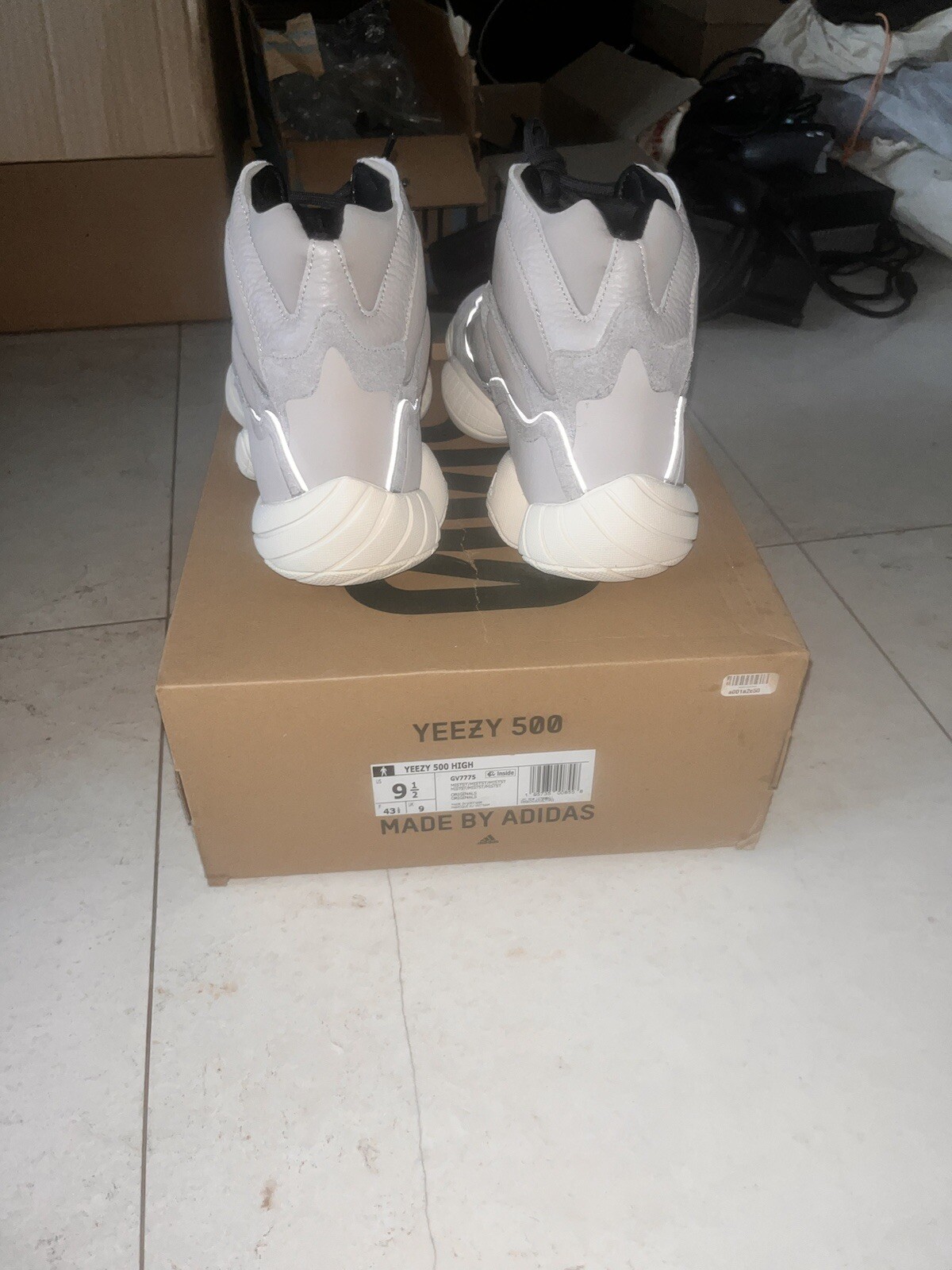 Size 9.5 – adidas Yeezy 500 High Mist Stone