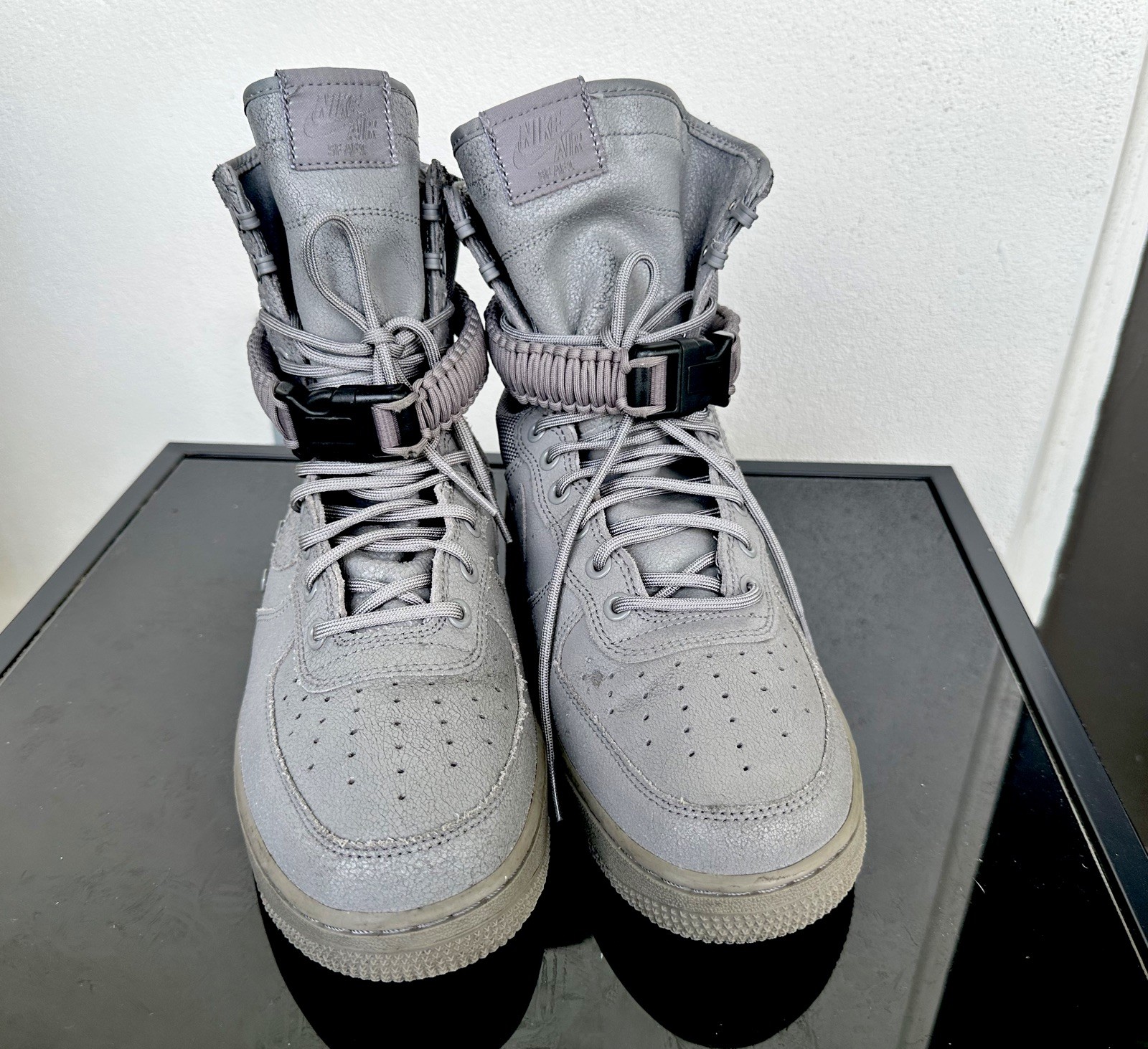 Size 10 – Nike SF Air Force 1 High Vast Grey W