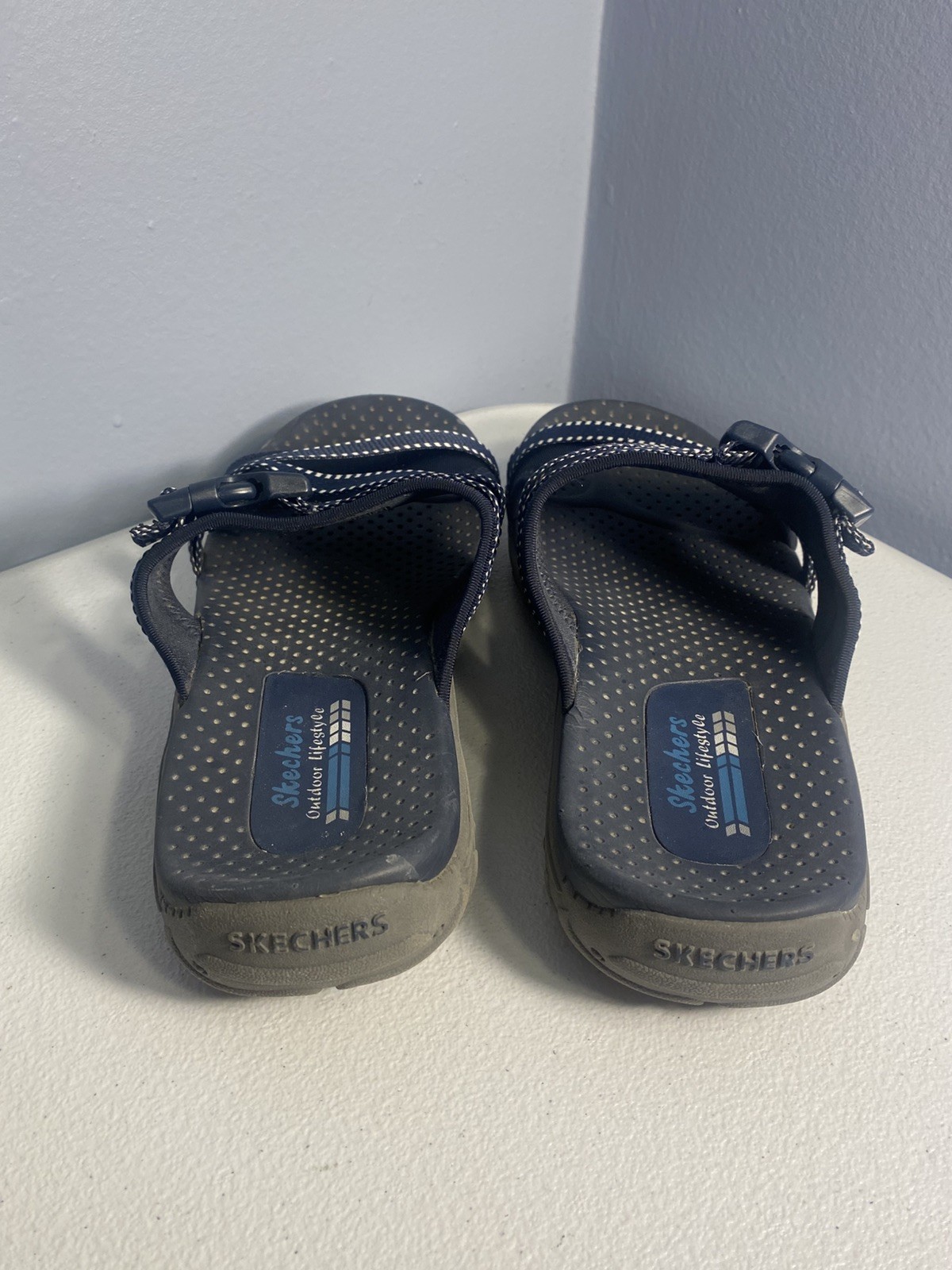 Skechers Outdoor Lifestyle Womens Reggae Navy Slip On Sandals Slides Size US 8