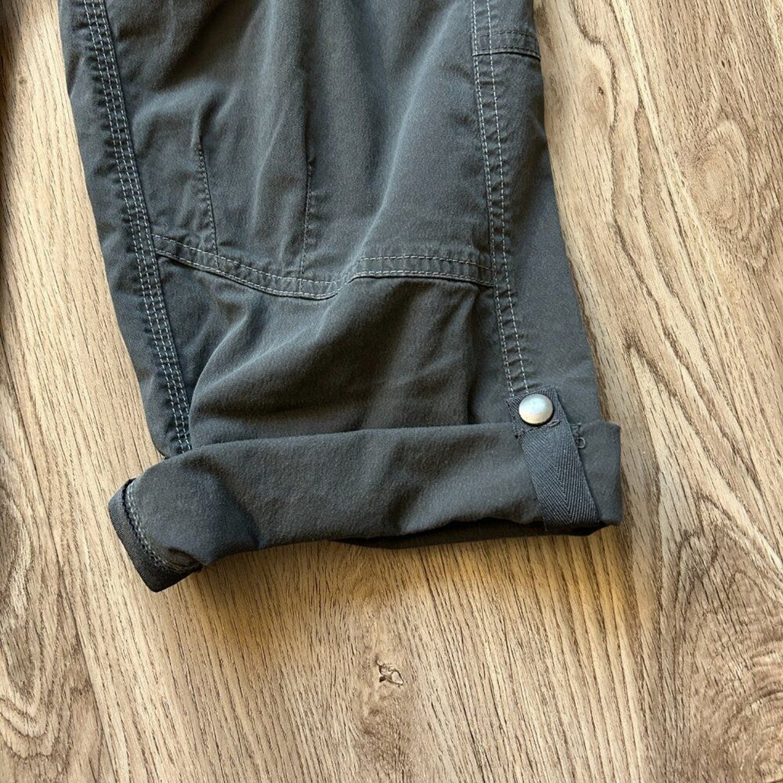 Kuhl Women’s Splash Roll Up Pants in Shadow Gray Size 8