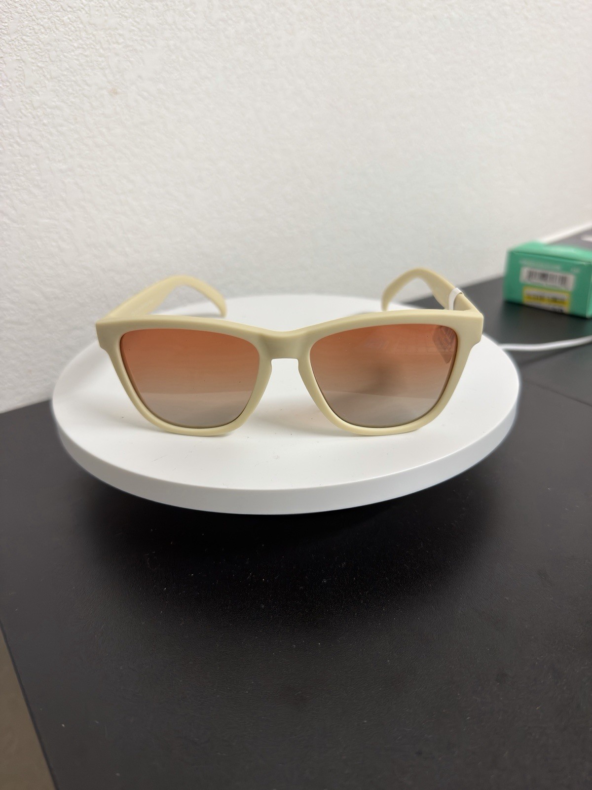 goodr sunglasses For Adult Toasted Marshmallow Magic B.4