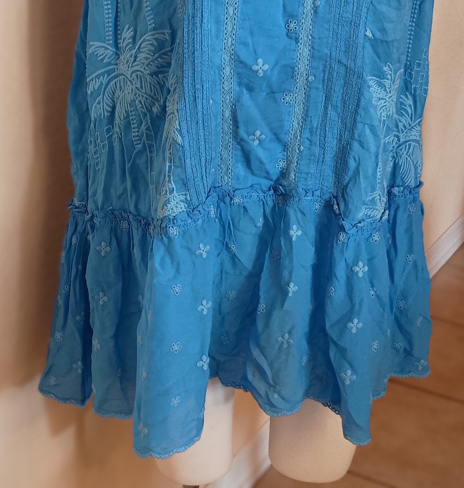 NWT JOHNNY WAS Azure Blue Palm Oriana Eyelet Lace Tunic SZ L