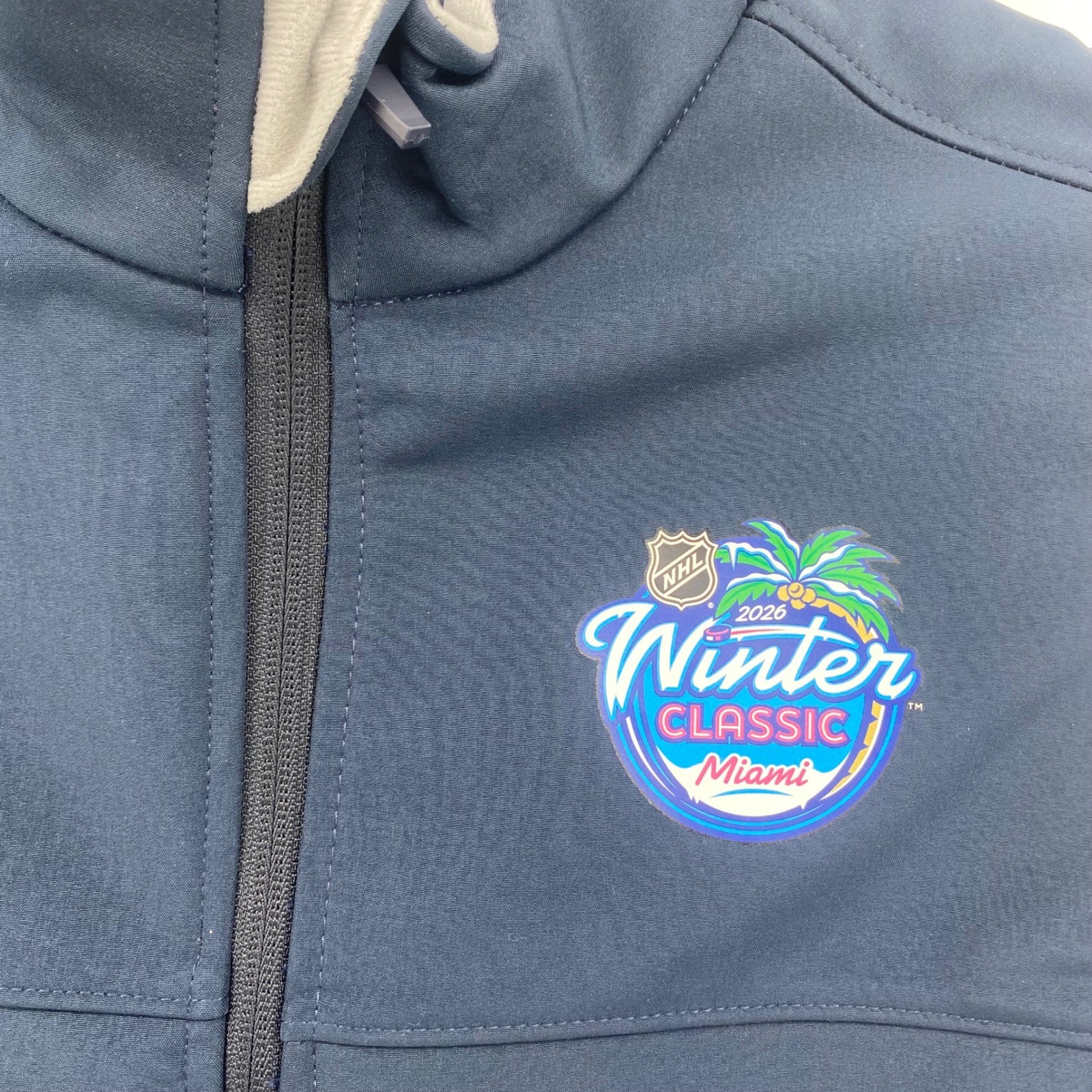 Charles River Soft Shell Vest Women S Navy NHL Winter Classic 2026 Miami NWT