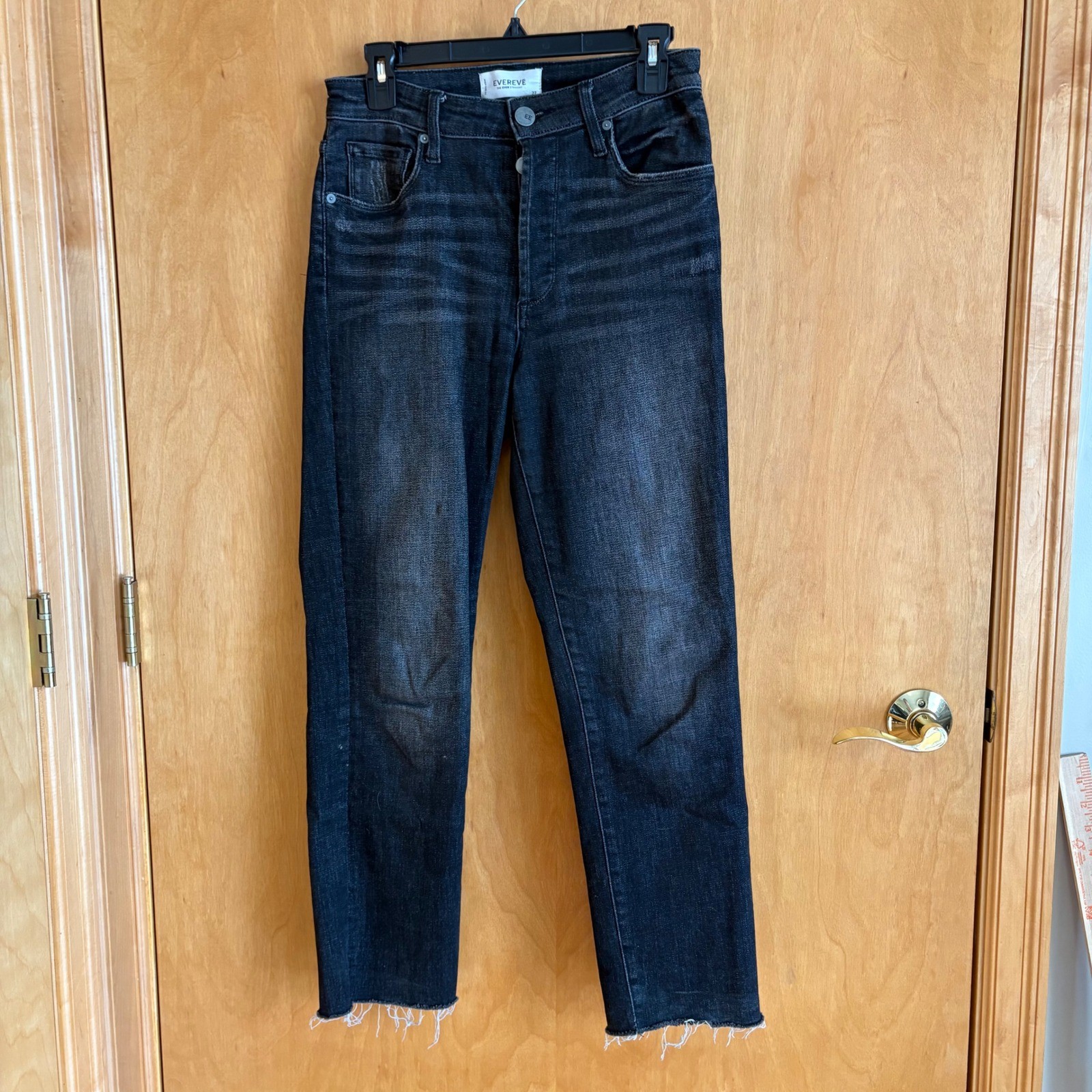 Evereve The Ever Straight High Rise Jeans Black Frayed Hem 27