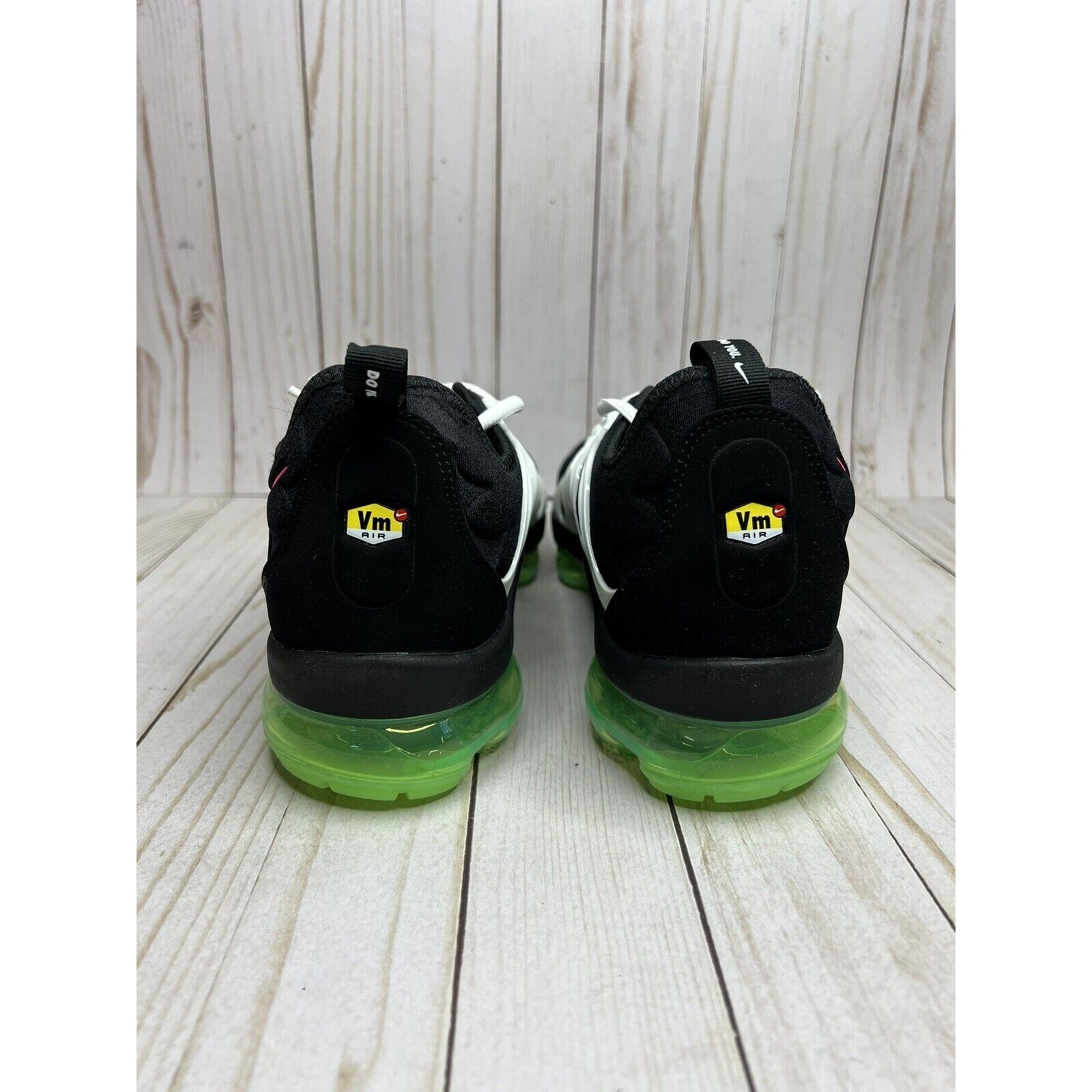 Nike Air VaporMax Plus Do You Mens Size 11.5 Black Green Hyper Pink DM8121 001