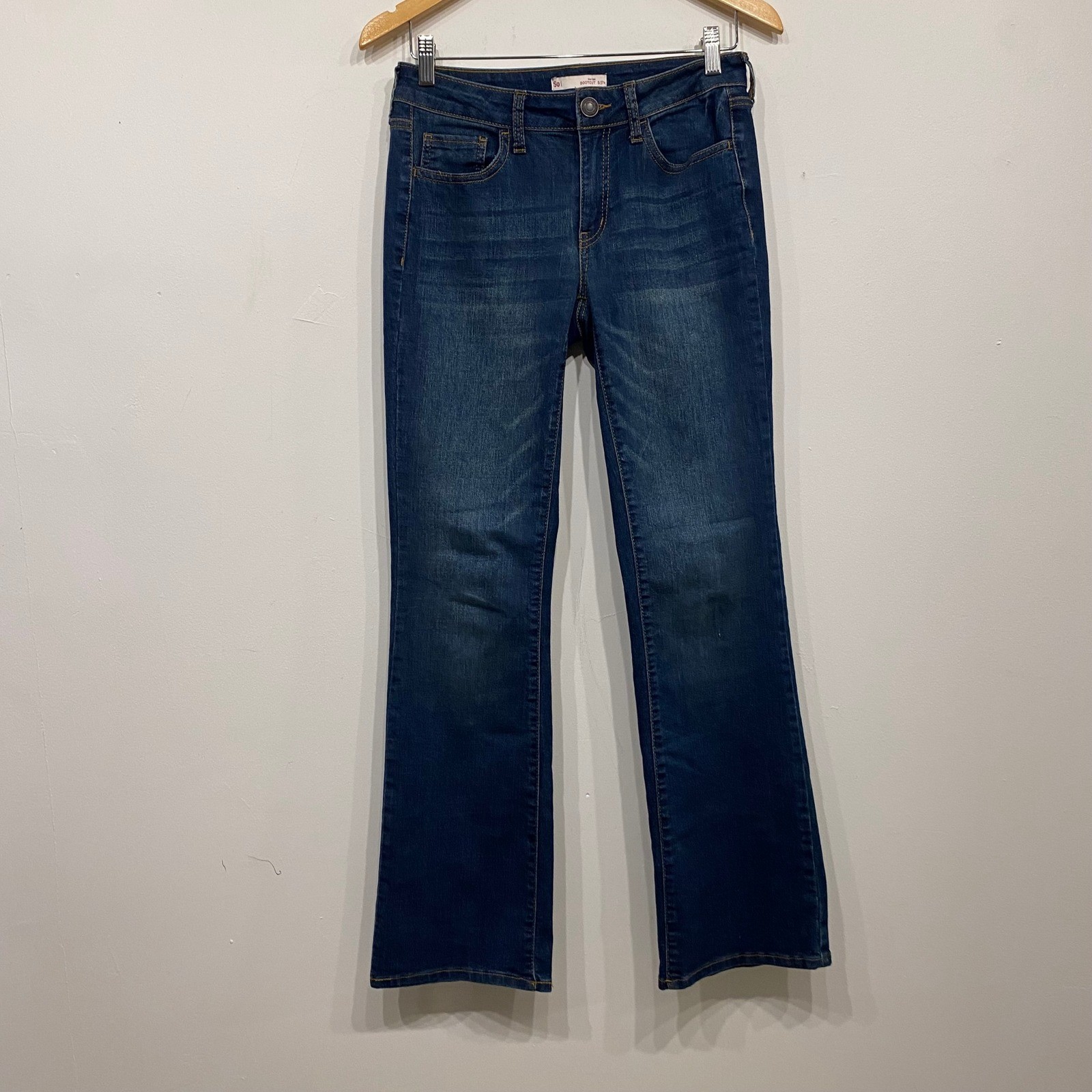 SO Low Rise Bootcut Jeans Dark Wash Denim Size 5/27W Blue Five Pocket Casual