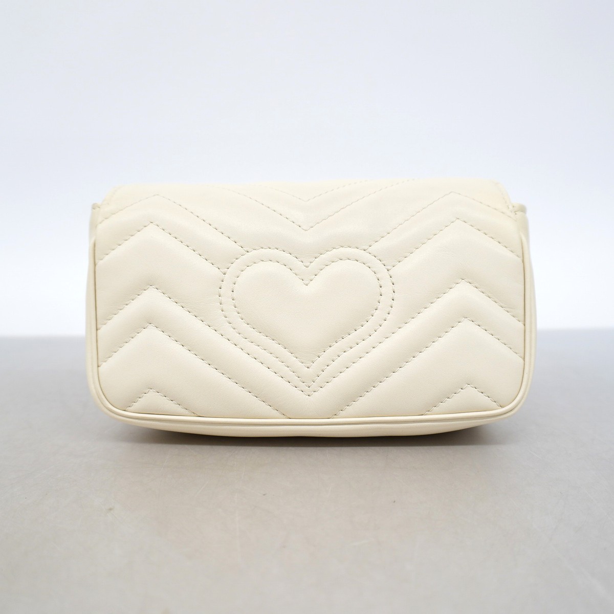 Auth [6ge6339-k] GUCCI Shoulder Bag GG Marmont 476433 Leather White Gold met…