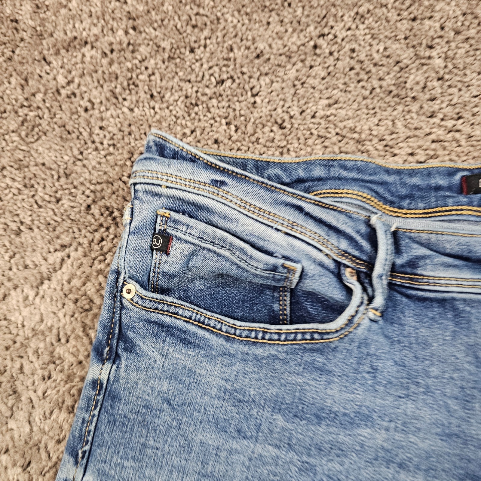 Dear John Jeans Women 32 Boot Cut Mid Rise Stretch Light Wash Sloane 33×32
