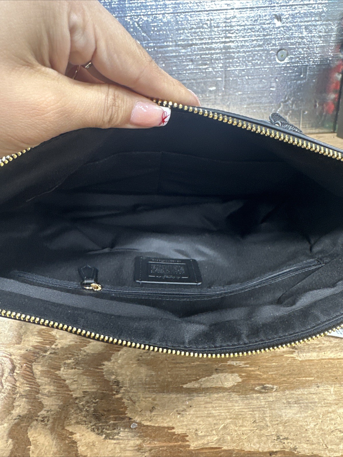 COACH GALLERY TOTE Black Crossgrain Leather Gold Hardware F79608