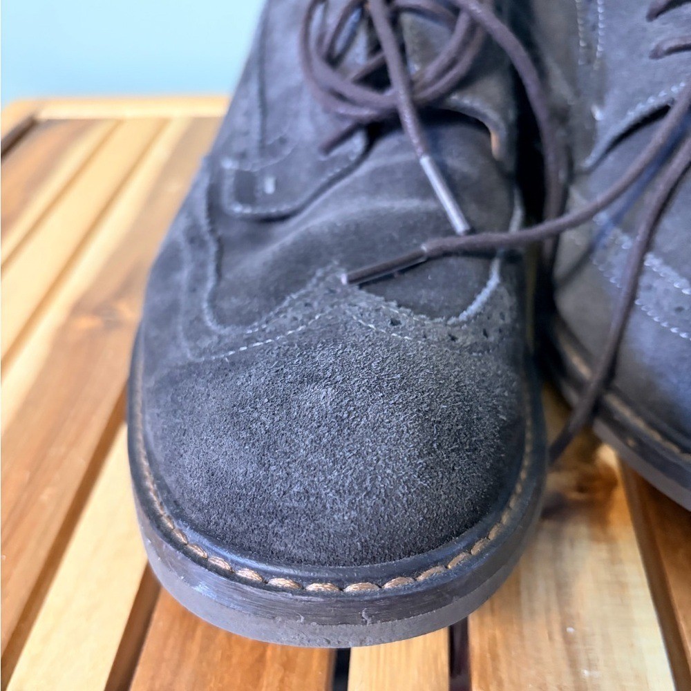 Vionic Men’s Dark Gray Suede Wingtip Derby Shoes
