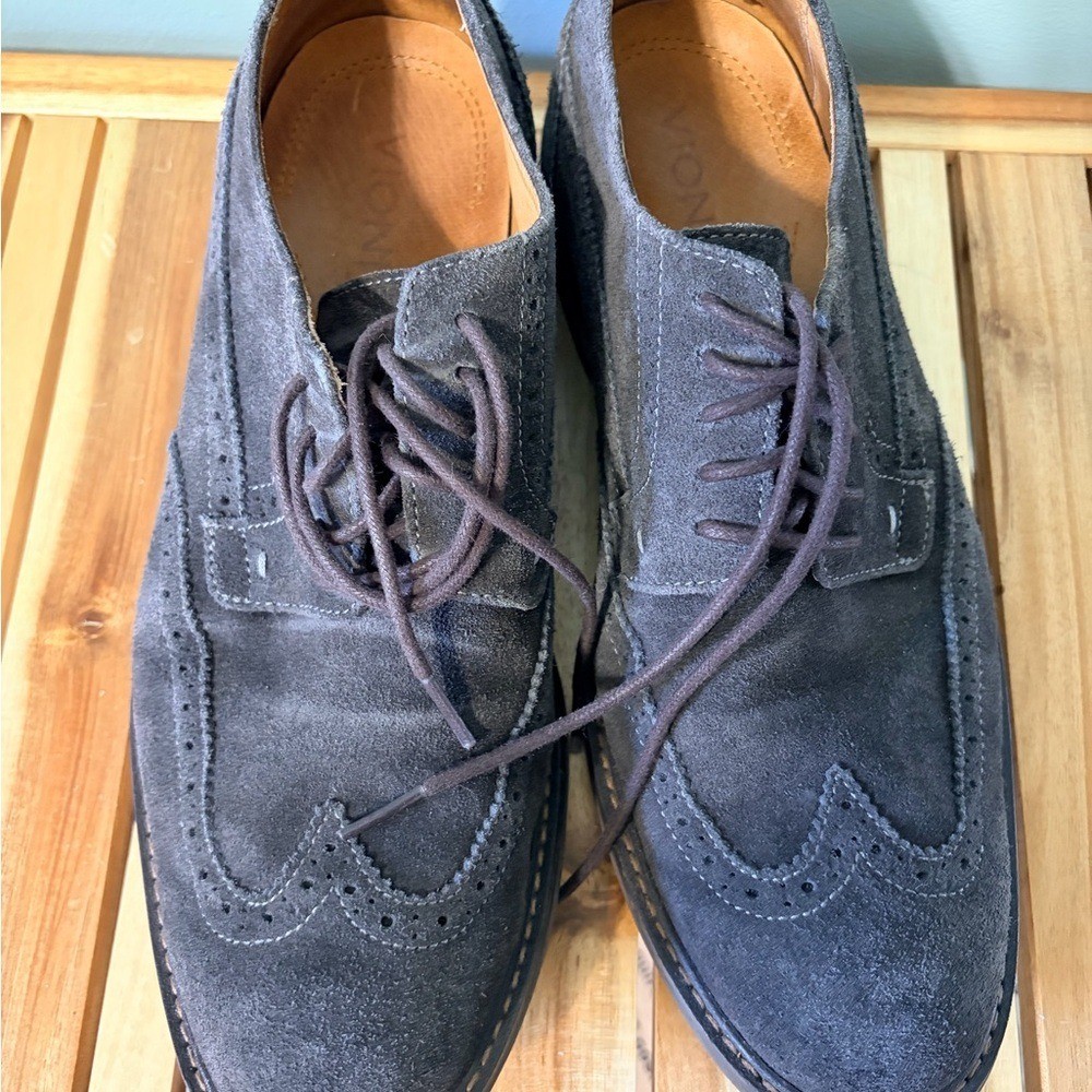 Vionic Men’s Dark Gray Suede Wingtip Derby Shoes