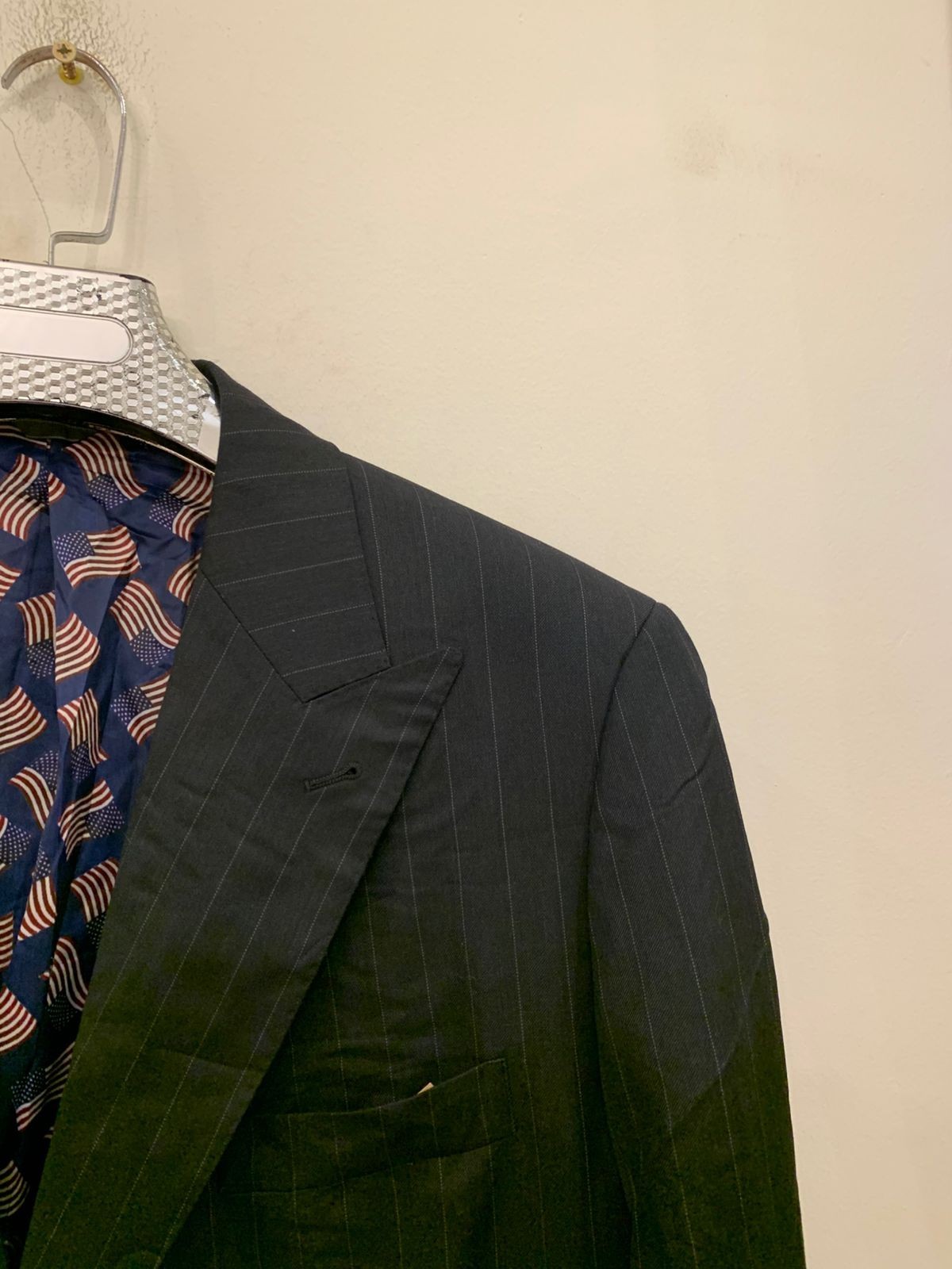 Classic all worsted wool peak lapel charcoal striped jacket blazer 42R