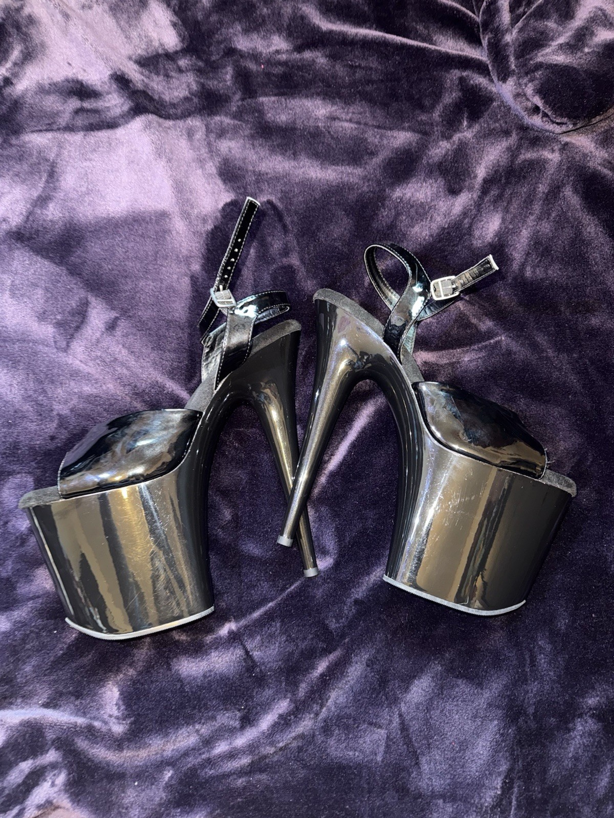 Pleaser Flamingo-809 Ankle Strap Platform Sandal Heel Black Patent Size 13