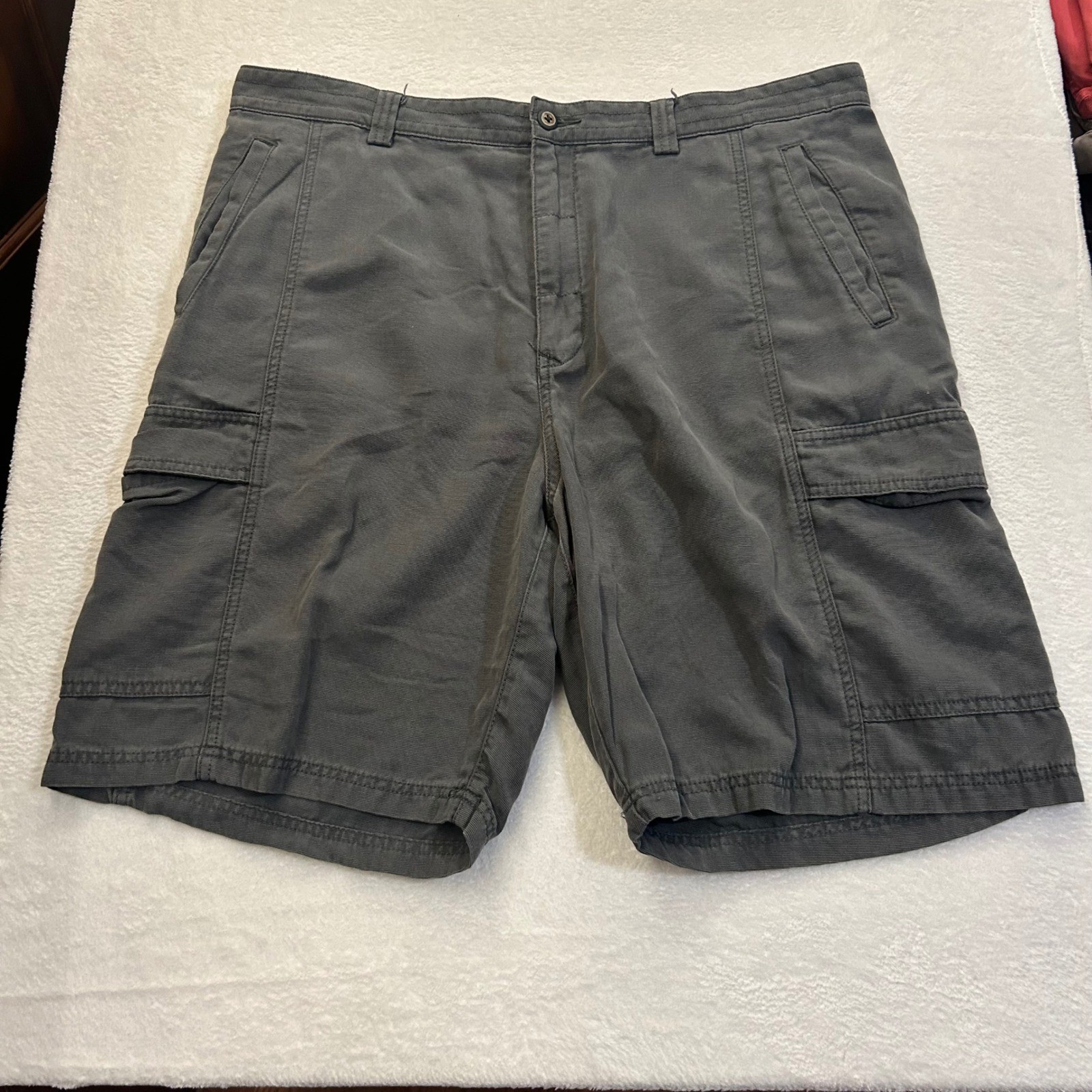 Tommy Bahama Cargo Shorts Relax Tencel Cotton Mens 38 Charcoal Textured 10in