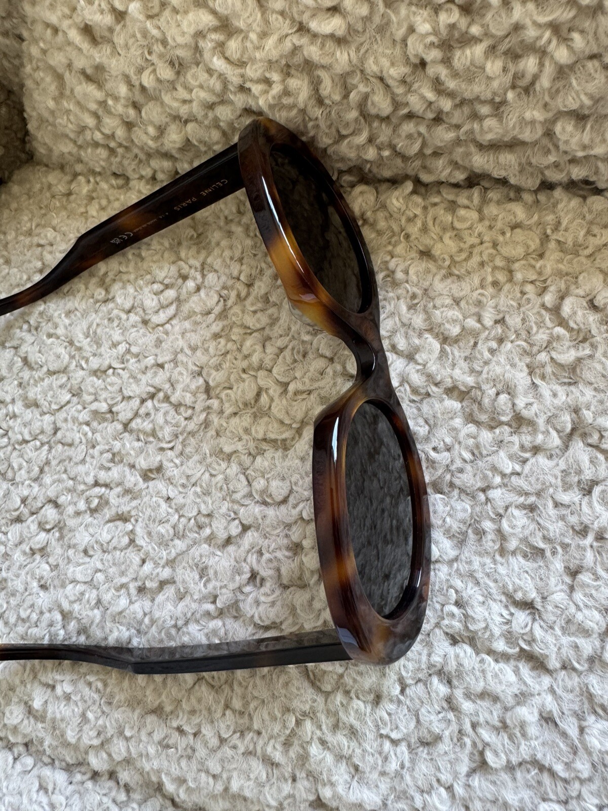 Celine CL40194U Triomphe Oval Women’s Sunglasses in Blond Havana 52-22-145