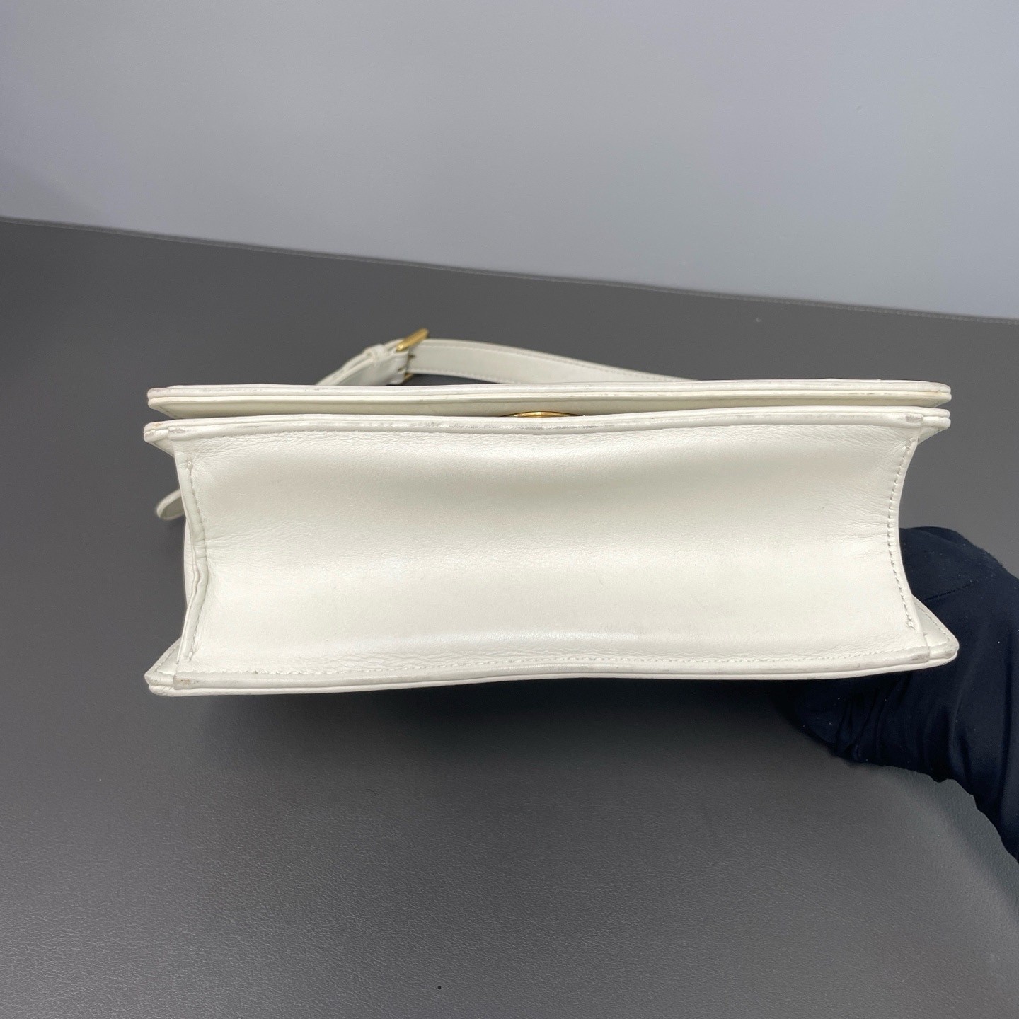 Dior Pre-Owned Authentic Chain Bag White 21.5*12.5*7 Free Tracked Shipping