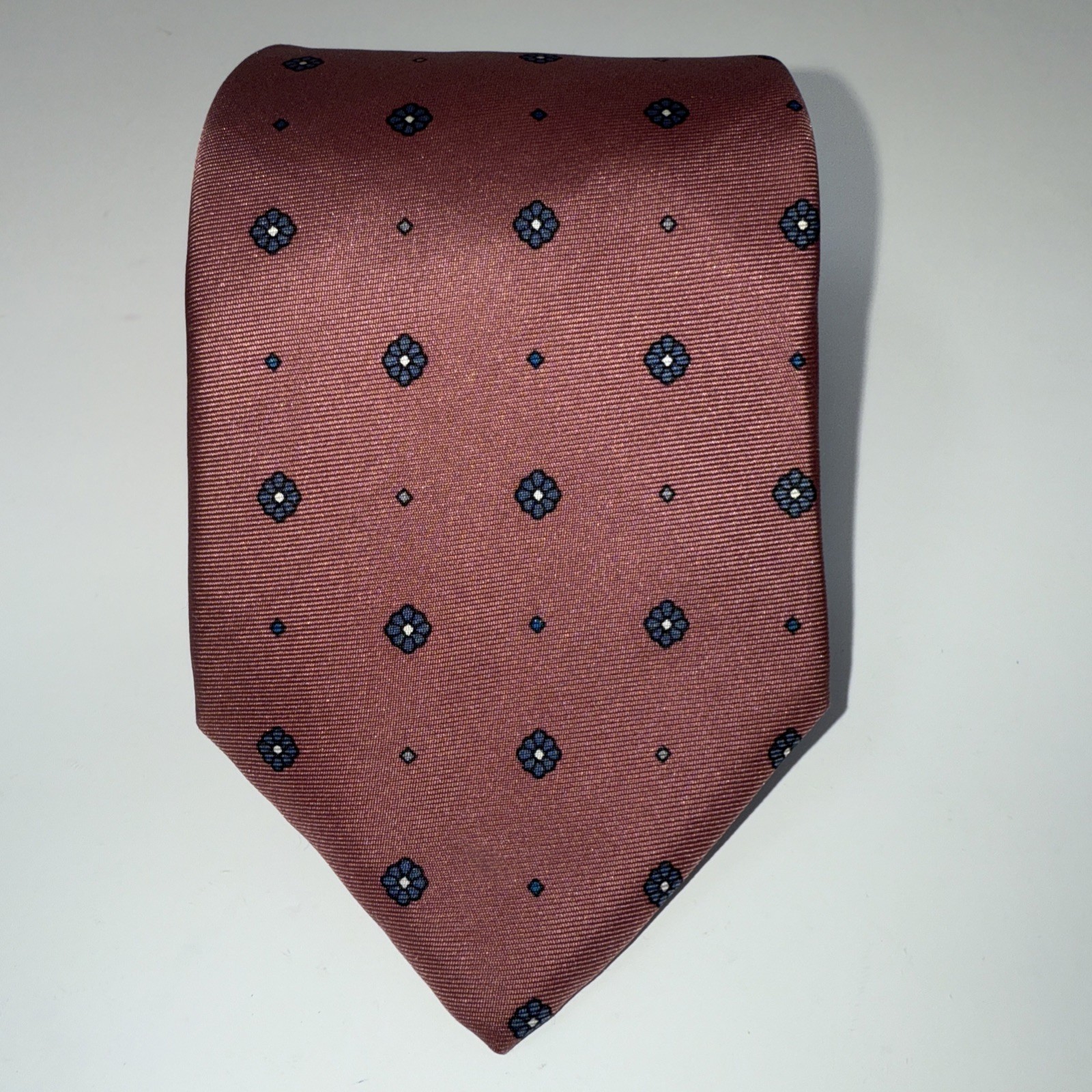 Christian Dior Mens Tie Silk Pink Mauve Blue Flower Vintage Necktie 58×3.25” USA