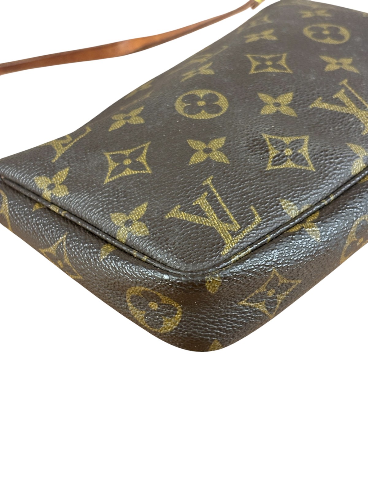 Size OS – Louis Vuitton Monogram Pochette / Pre-Owned