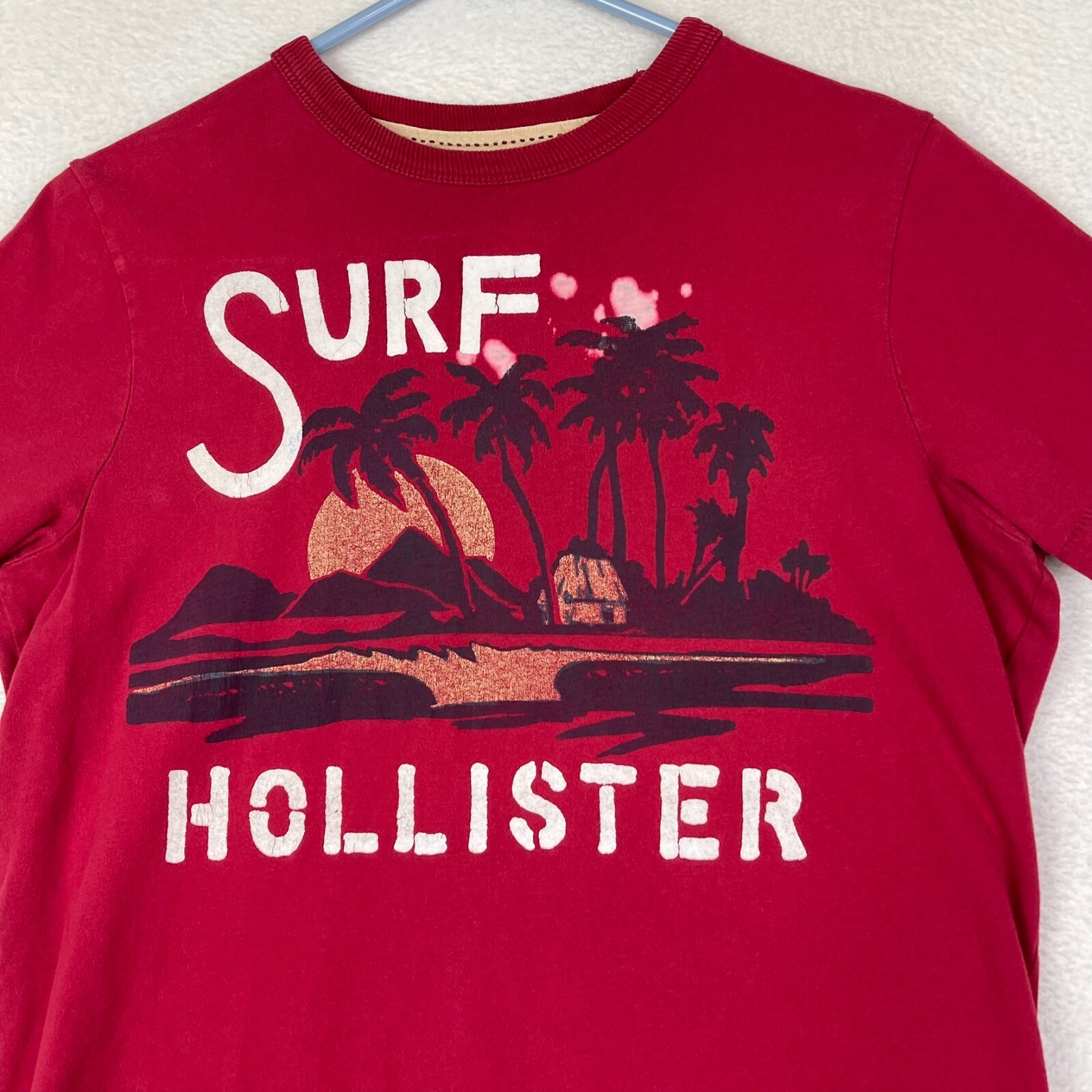 Hollister Surf T Shirt Men’s Medium Short Sleeve Crewneck Red
