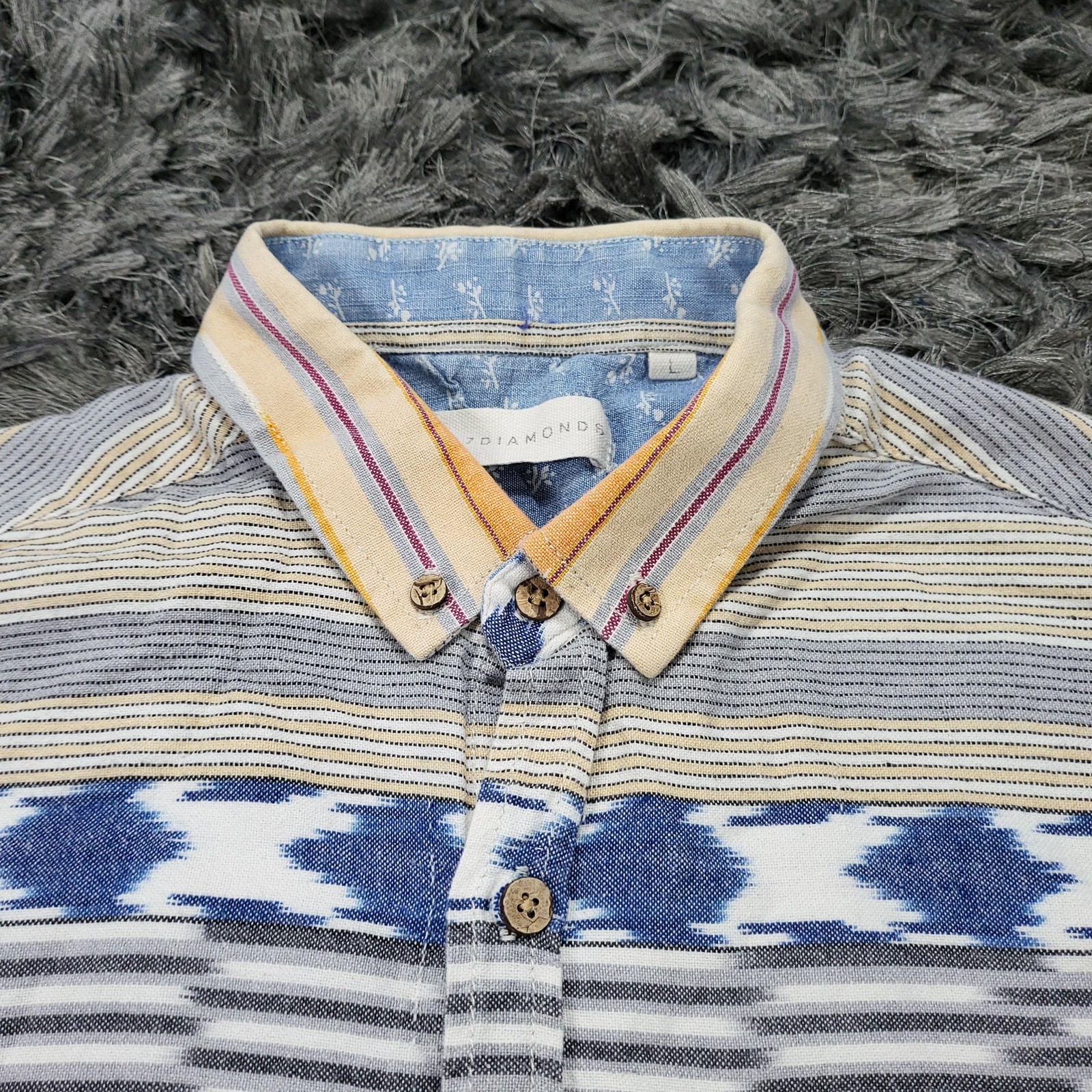 7 Diamonds Shirt Mens Large Southwestern Stripe Cuffed Short Sleeve Cotton Logo