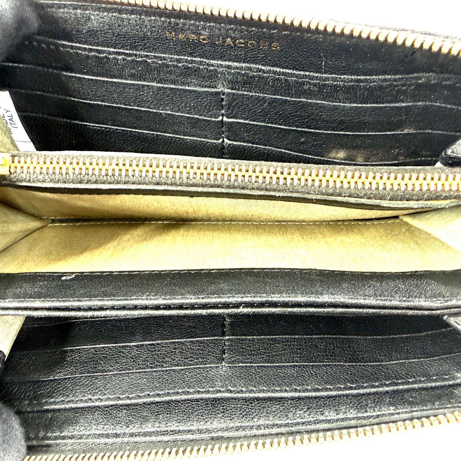 Marc Jacobs Black Quilted Leather Large Zip Around Wallet Clutch Brass Push Lock