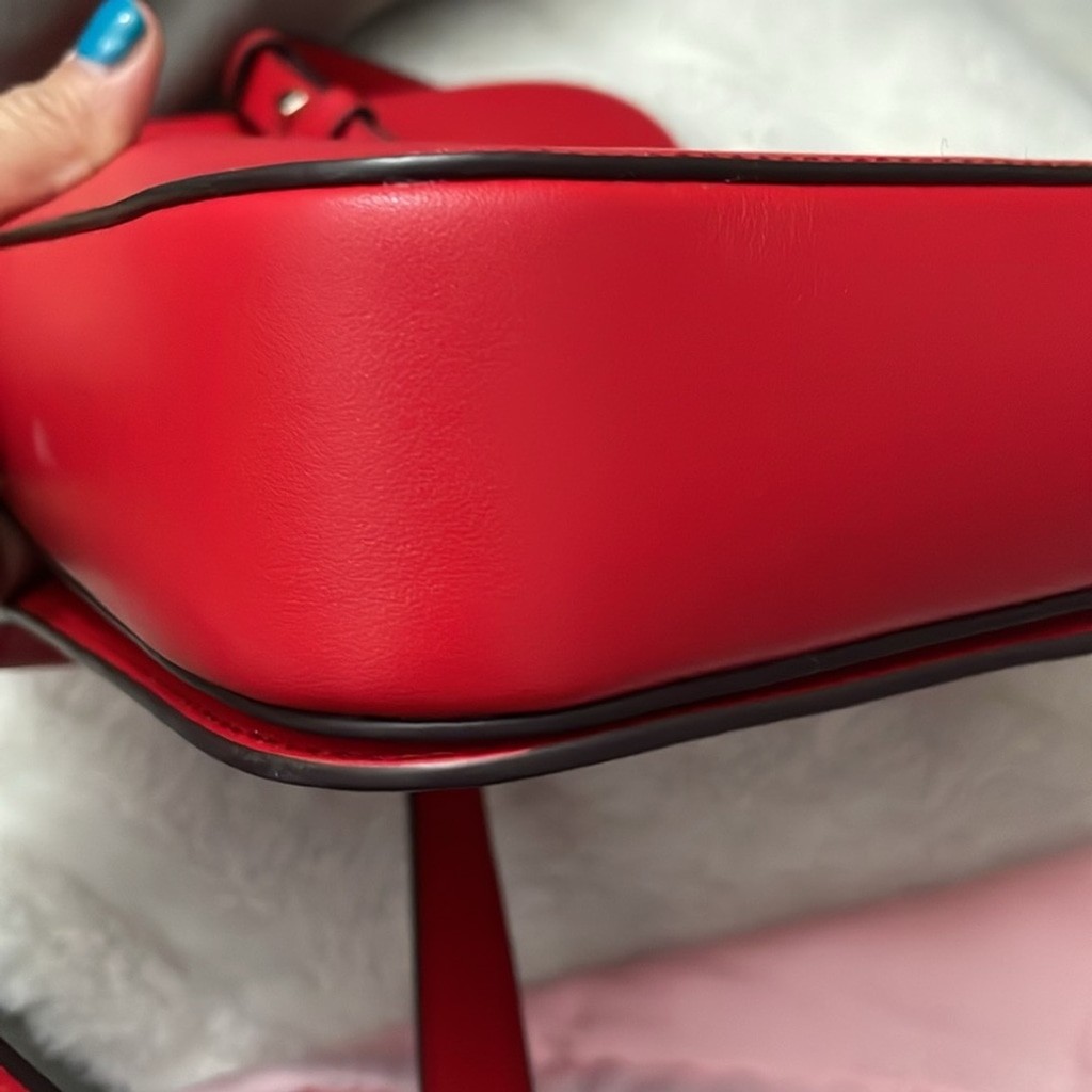 Leather handbag Kate Spade Red in Leather New without tags.