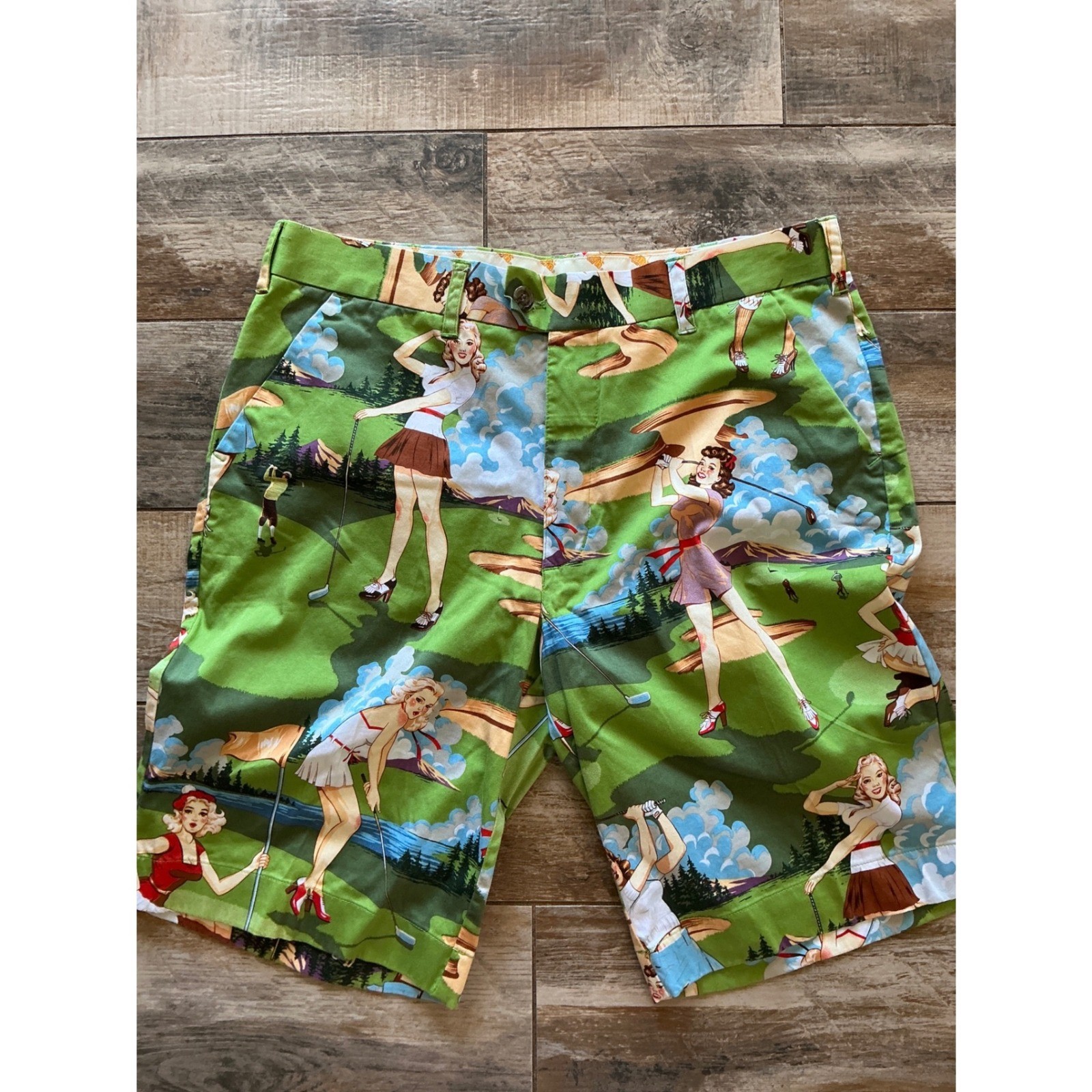 NWOT RARE MENS LOUDMOUTH GOLF “BIRDS OF PARADISE” GOLF SHORTS SIZE 36 Pinup