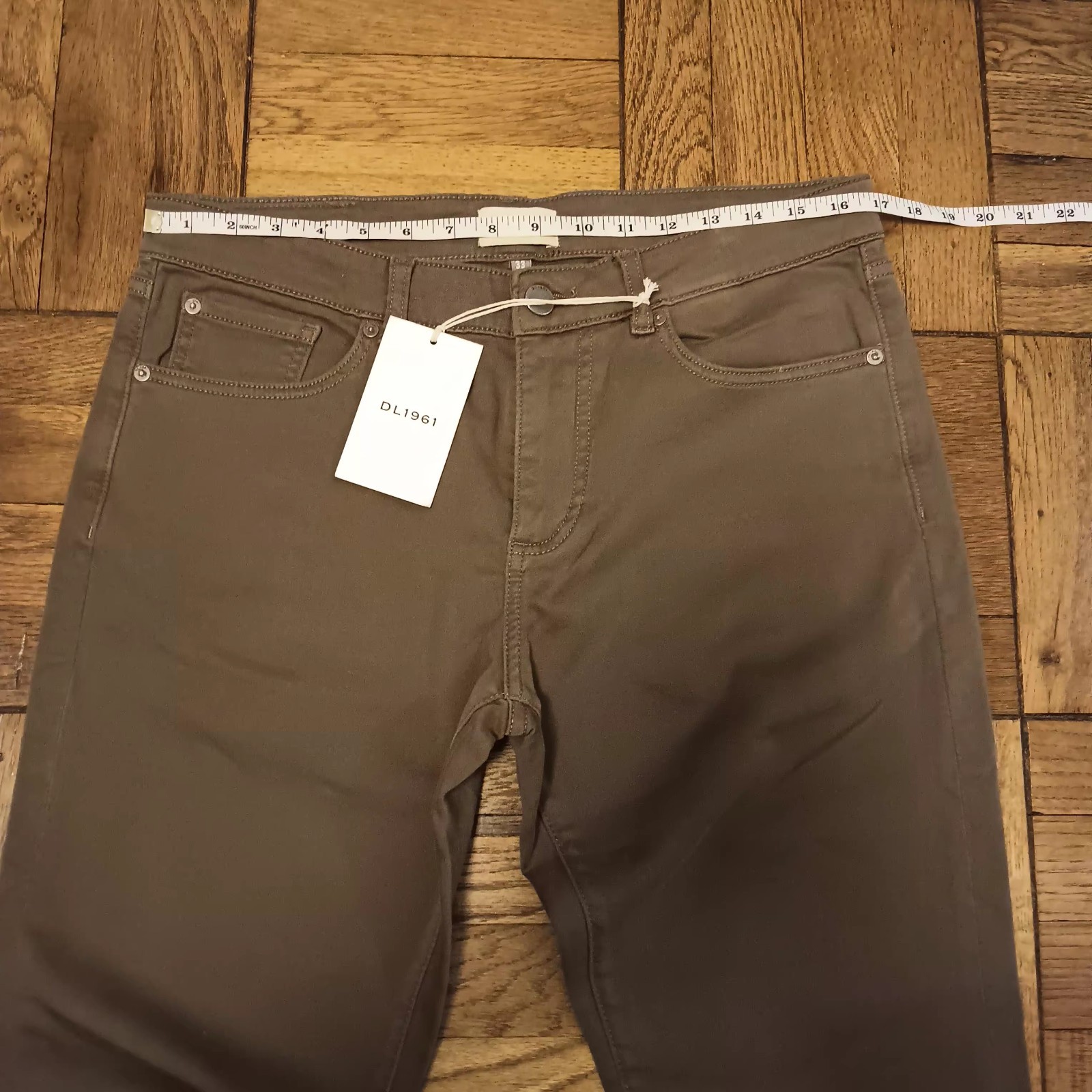 DL 1961 Men’s NWT Russell Slim Straight Pants Ultimate Knit Size 33X34